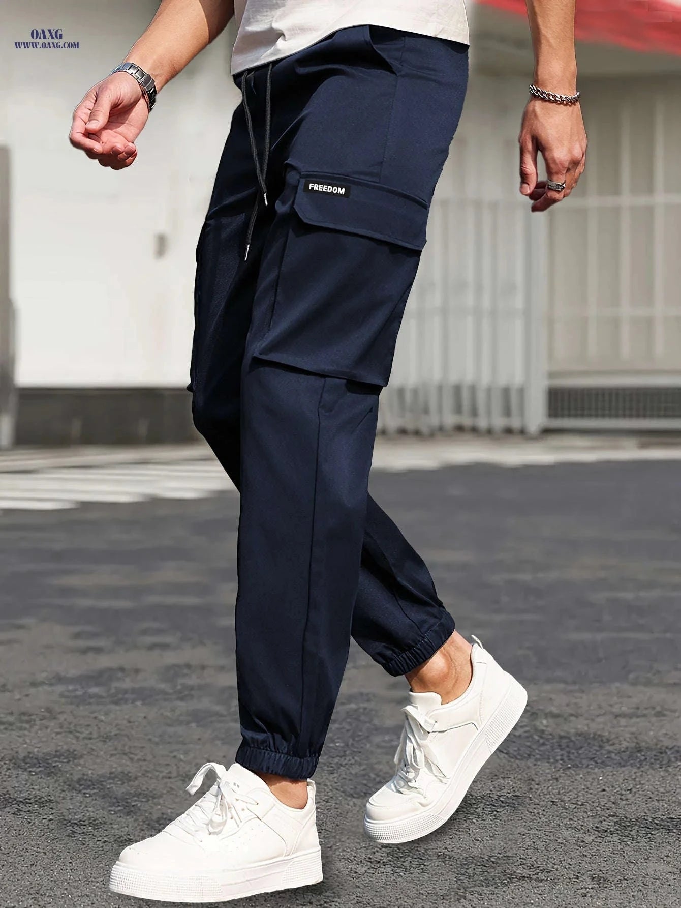 Men's Cargo Pants with Drawstring Waist - Casual Sports Style   OAXG 