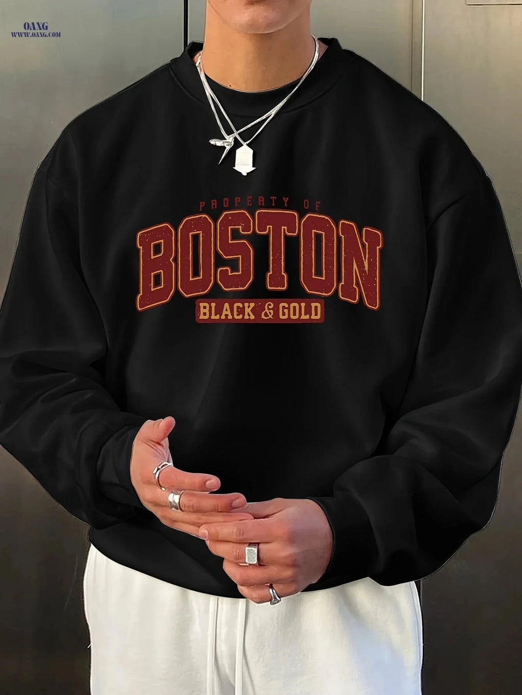 Men's Casual Black & Golden Letter Sweatshirt - Relaxed Fit Comfort   OAXG 