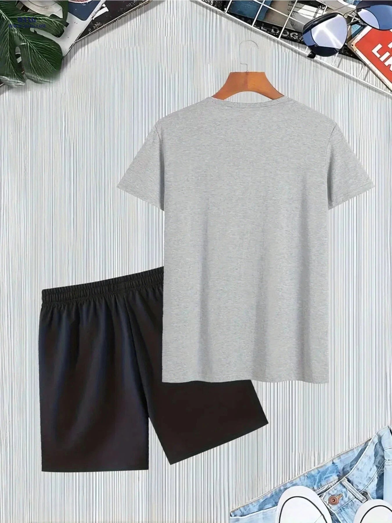 Men’s Casual Sports Set - Short-Sleeve T-Shirt & Fitted Shorts   OAXG 