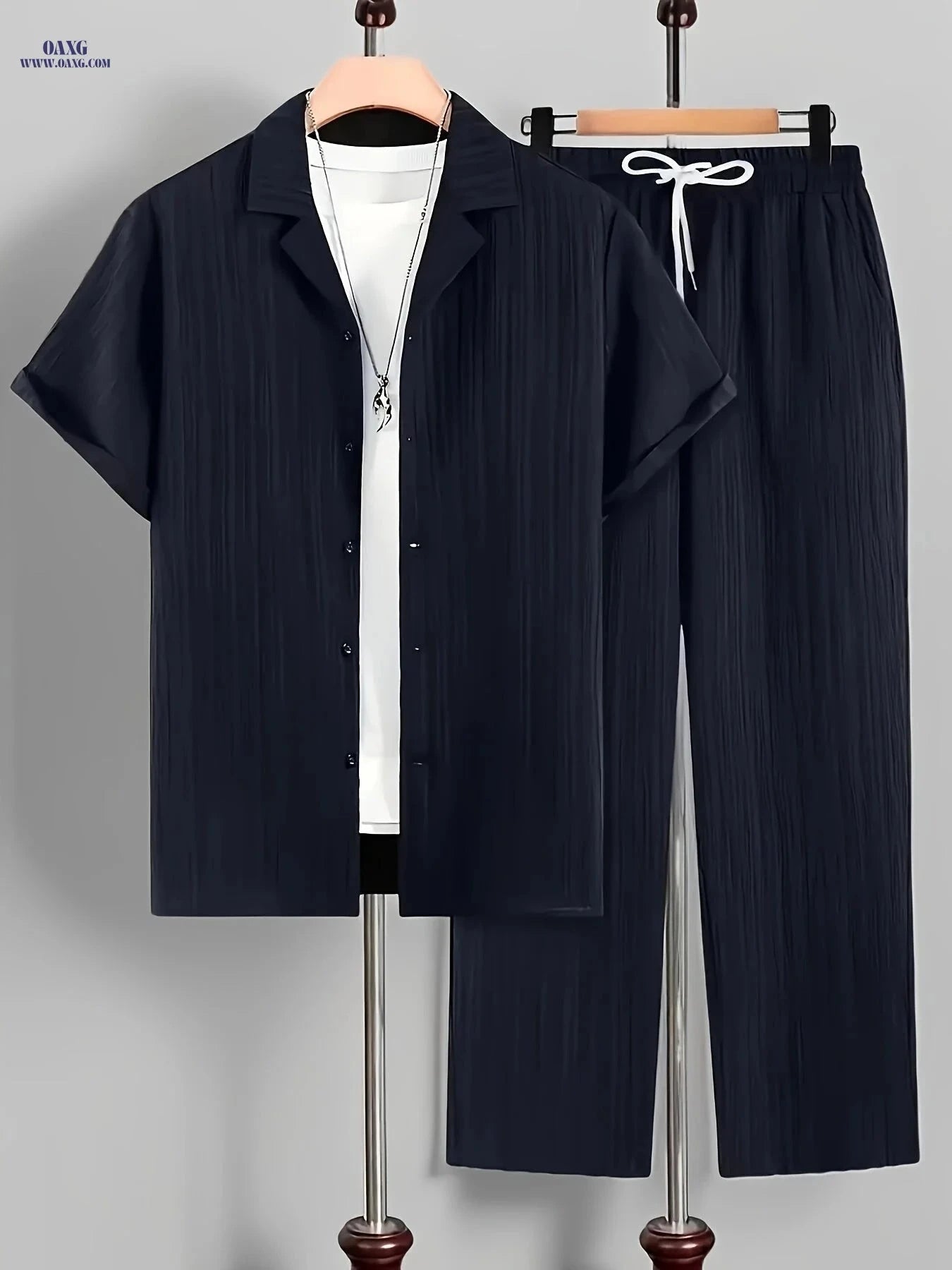 Men's Casual Two-Piece Outfit - Short Sleeve Cuban Collar Shirt & Pants   OAXG 