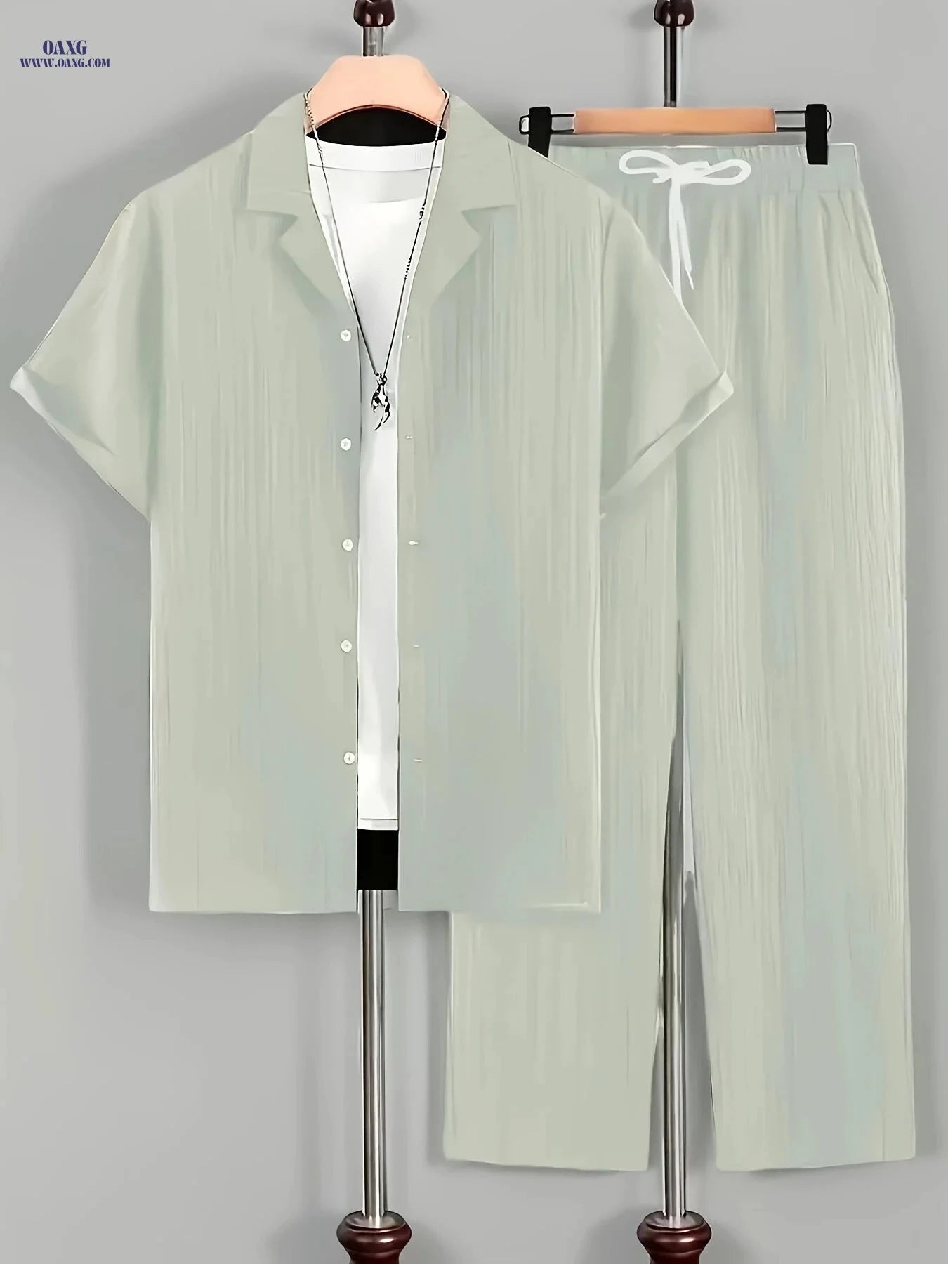 Men's Casual Two-Piece Outfit - Short Sleeve Cuban Collar Shirt & Pants   OAXG 