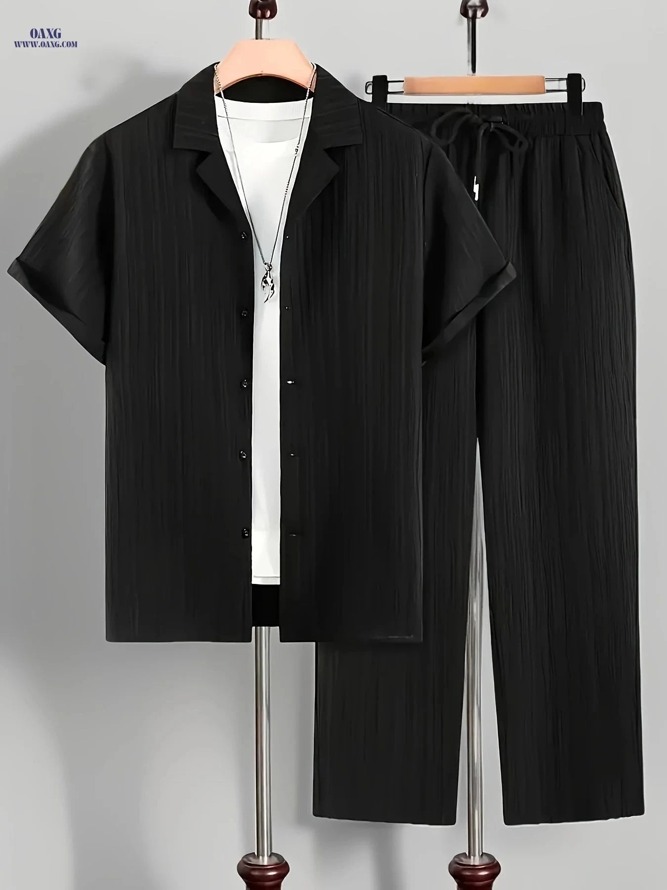 Men's Casual Two-Piece Outfit - Short Sleeve Cuban Collar Shirt & Pants   OAXG 