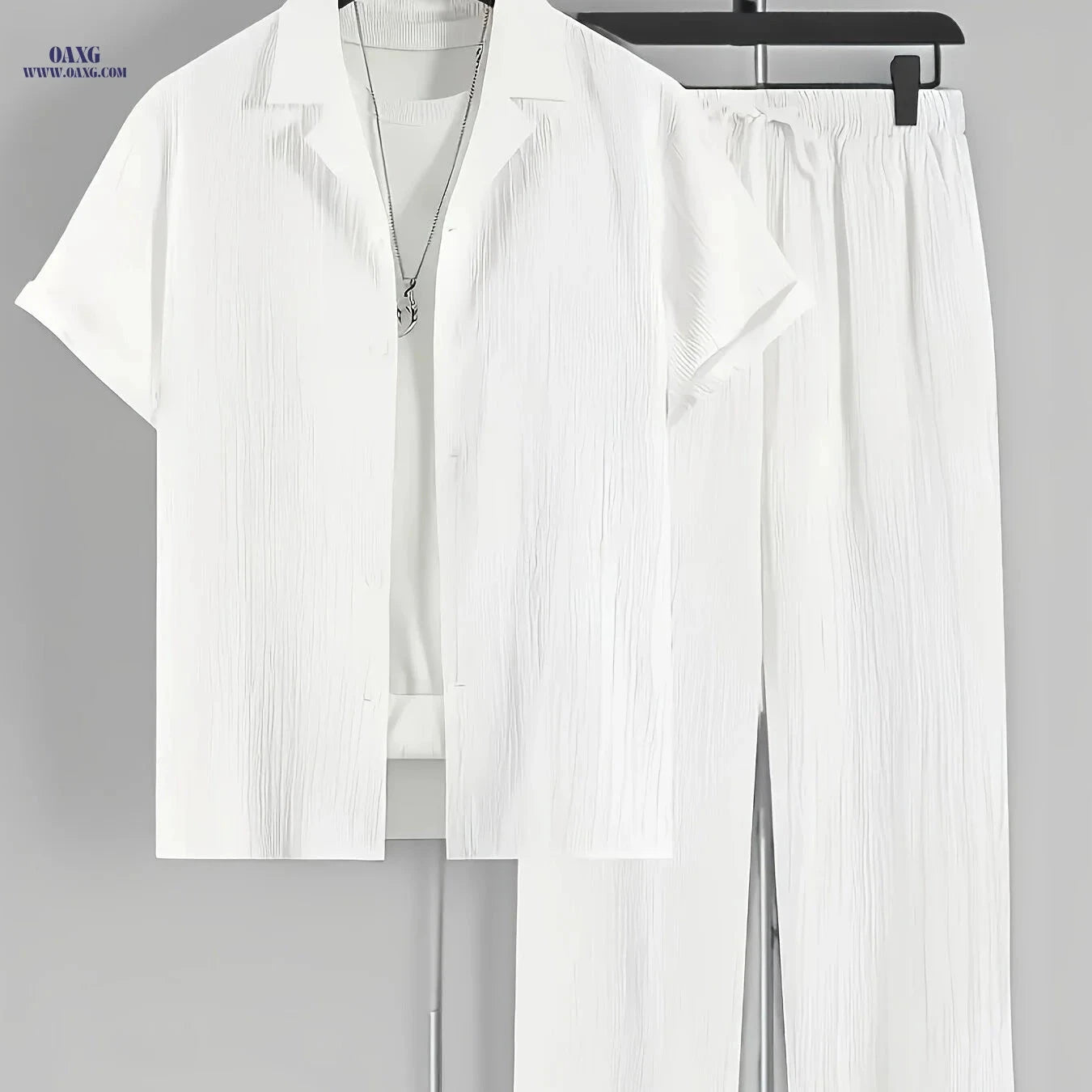 Men's Casual Two-Piece Outfit - Short Sleeve Cuban Collar Shirt & Pants   OAXG 