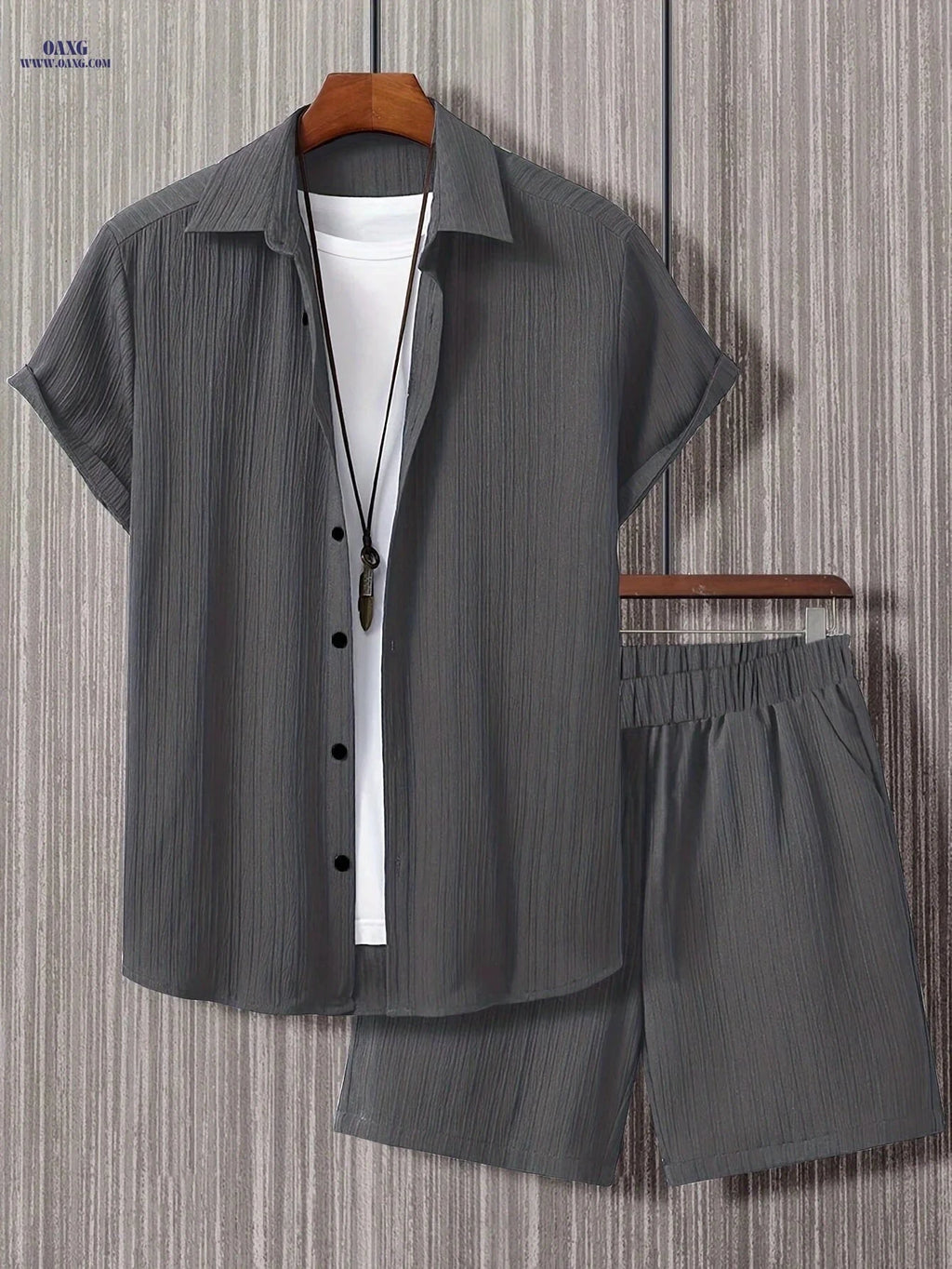 Men's Casual Two-Piece Summer Outfit - Solid Color Shirt & Shorts   OAXG 