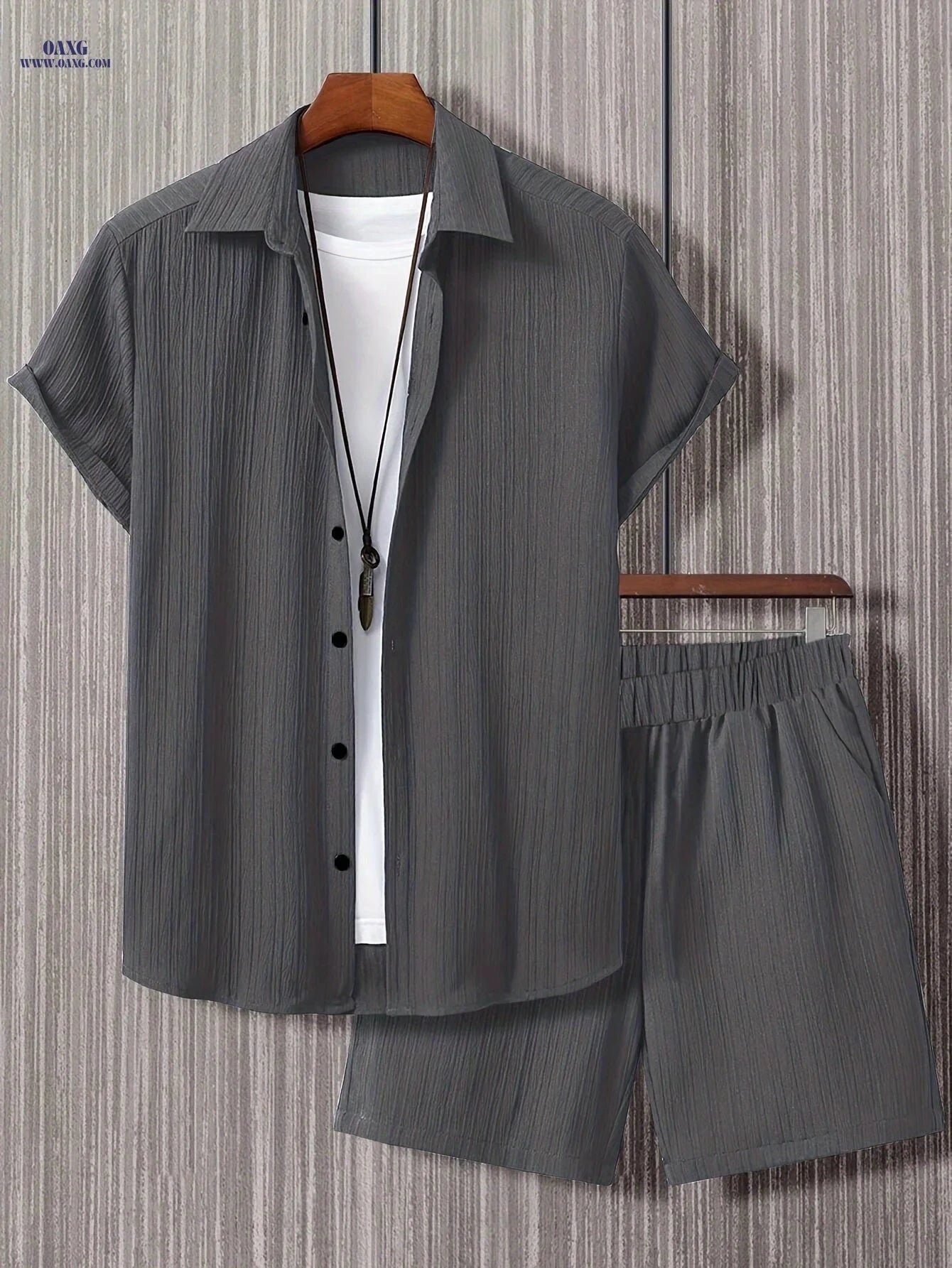 Men's Casual Two-Piece Summer Outfit - Solid Color Shirt & Shorts   OAXG 