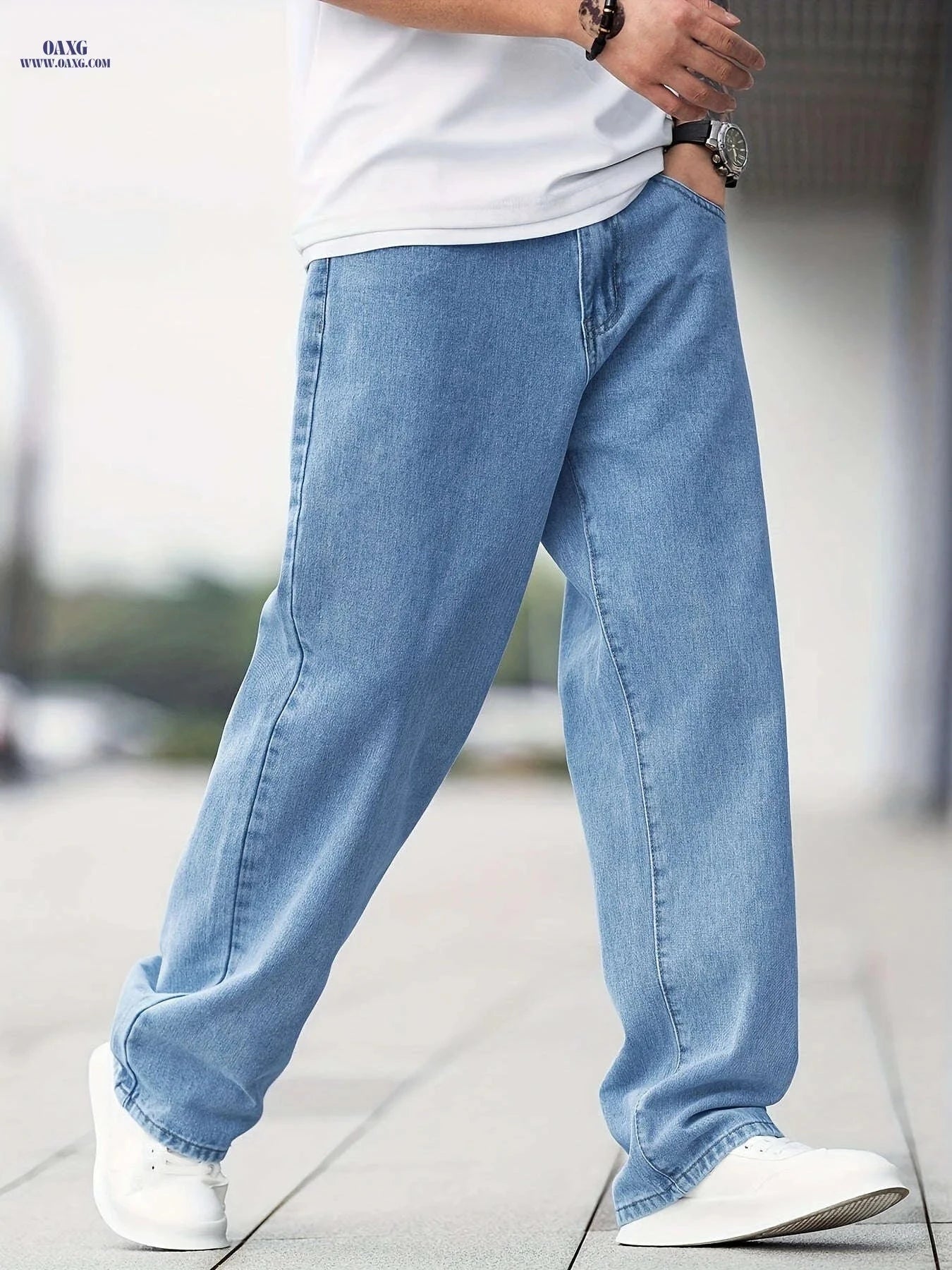 Men's Casual Wide-Leg Jeans - Light Wash, Medium Stretch, Regular Fit   OAXG 