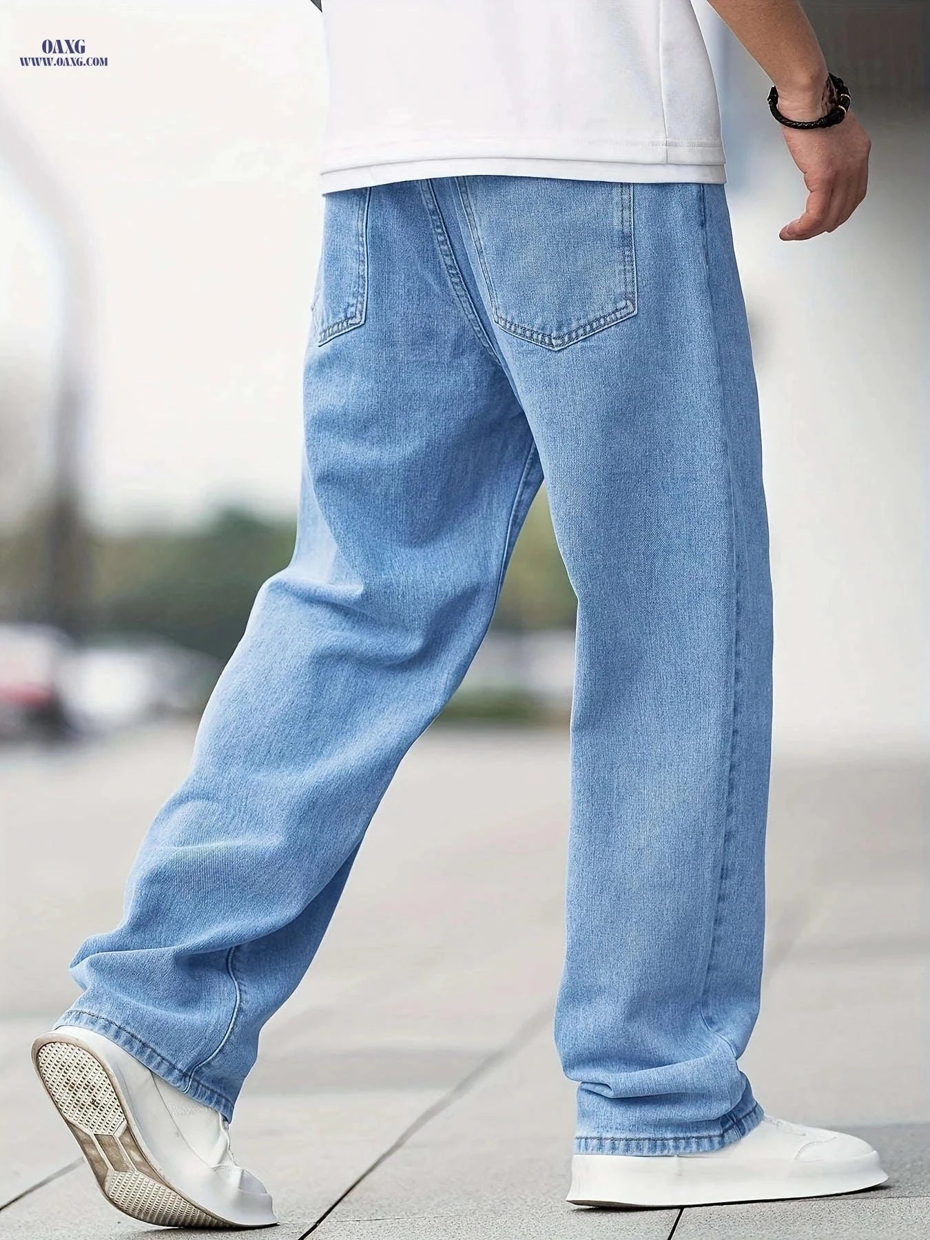 Men's Casual Wide-Leg Jeans - Light Wash, Medium Stretch, Regular Fit   OAXG 