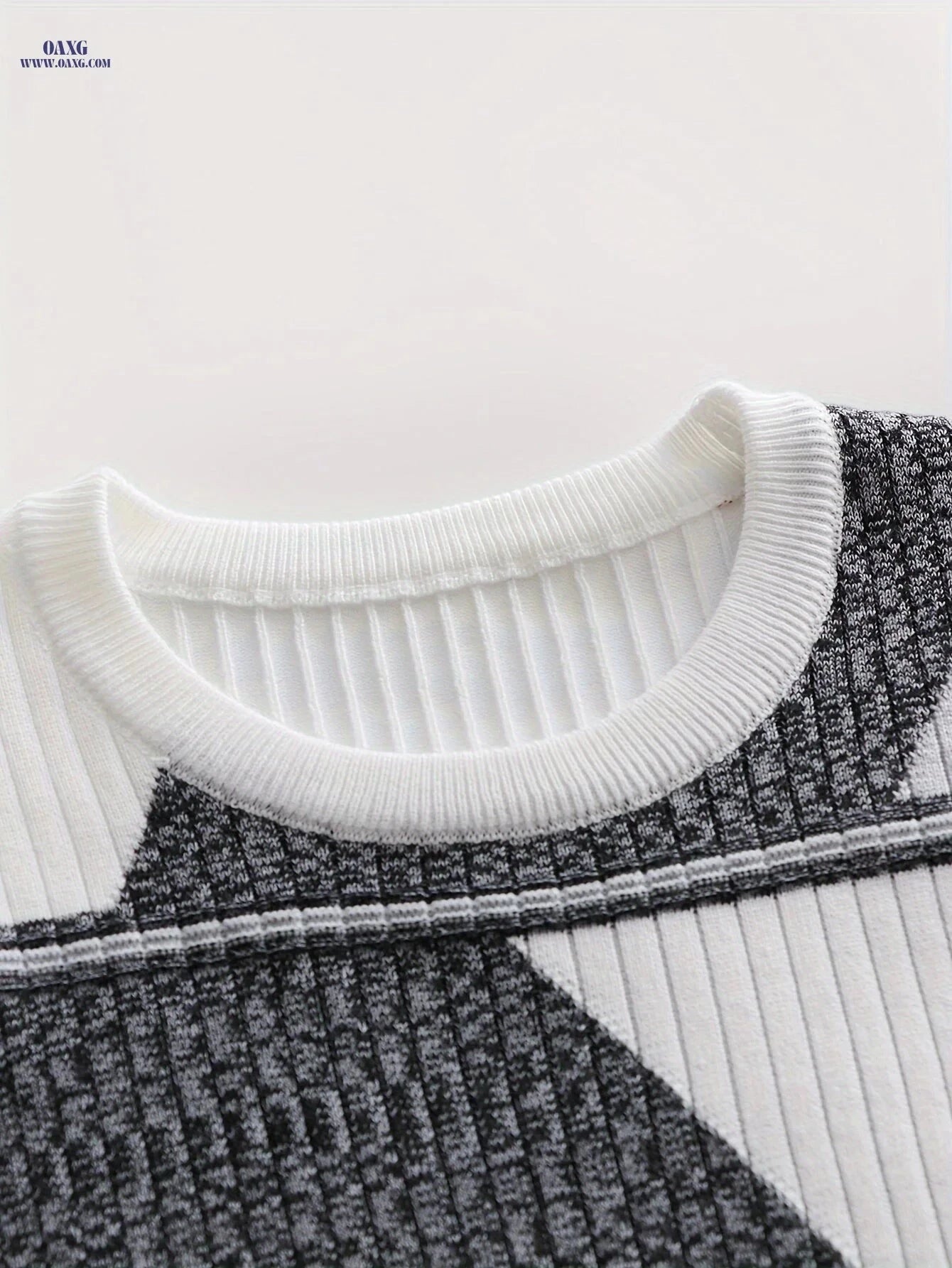 Men's Diamond Color-Block Knit Pullover Sweater - Casual Fall Style   OAXG White / FR S