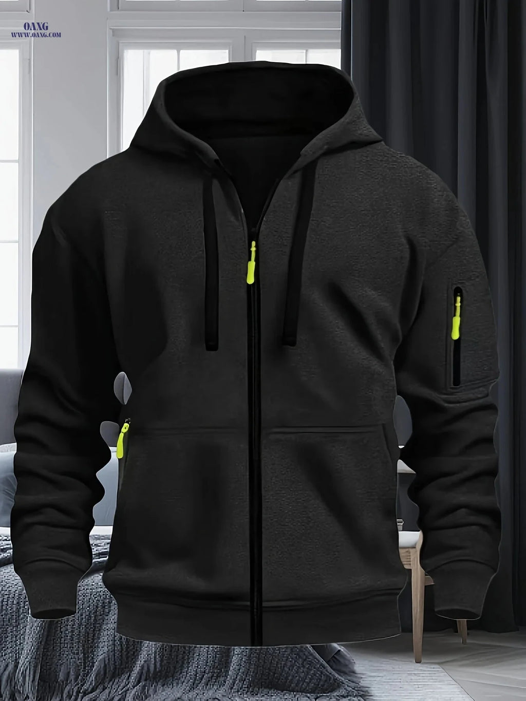 Men's Fashion Hoodie with Arm Pockets - Casual Winter Sweatshirt   OAXG 