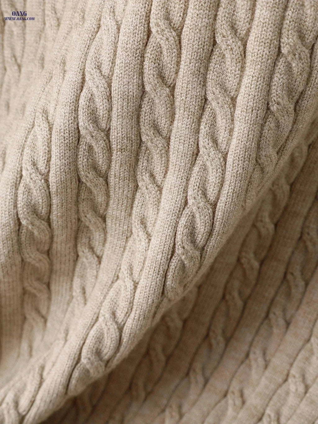 Men's Fitted Round Neck Cable Knit Sweater - Casual and Stylish   OAXG Apricot / FR S