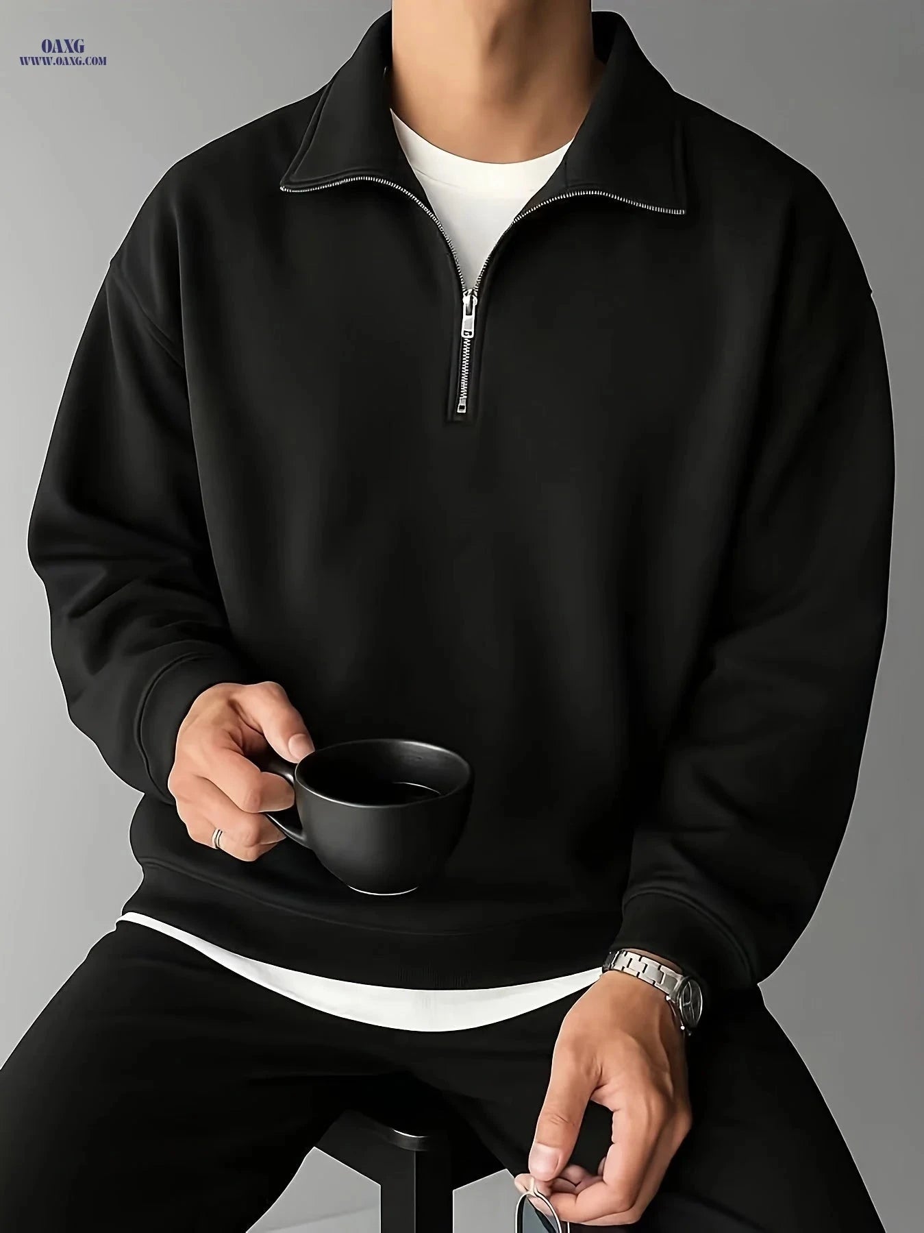 Men's Half-Zip Sweatshirt - Solid Color, Slight Stretch Knit Fabric   OAXG 