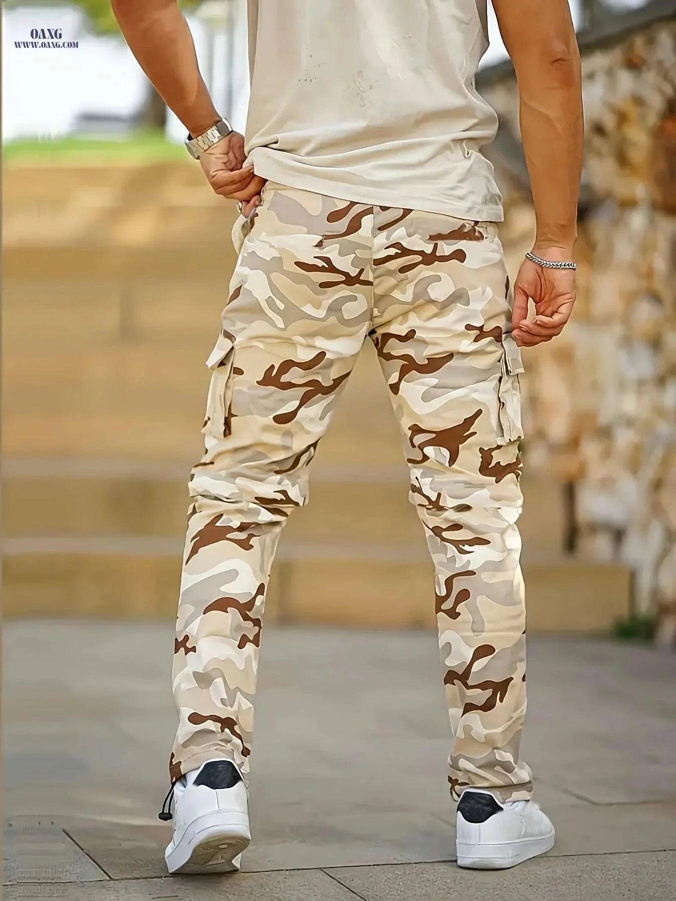 Men's Heavy-Duty Camo Cargo Pants - All-Terrain for Hiking & Camping   OAXG 