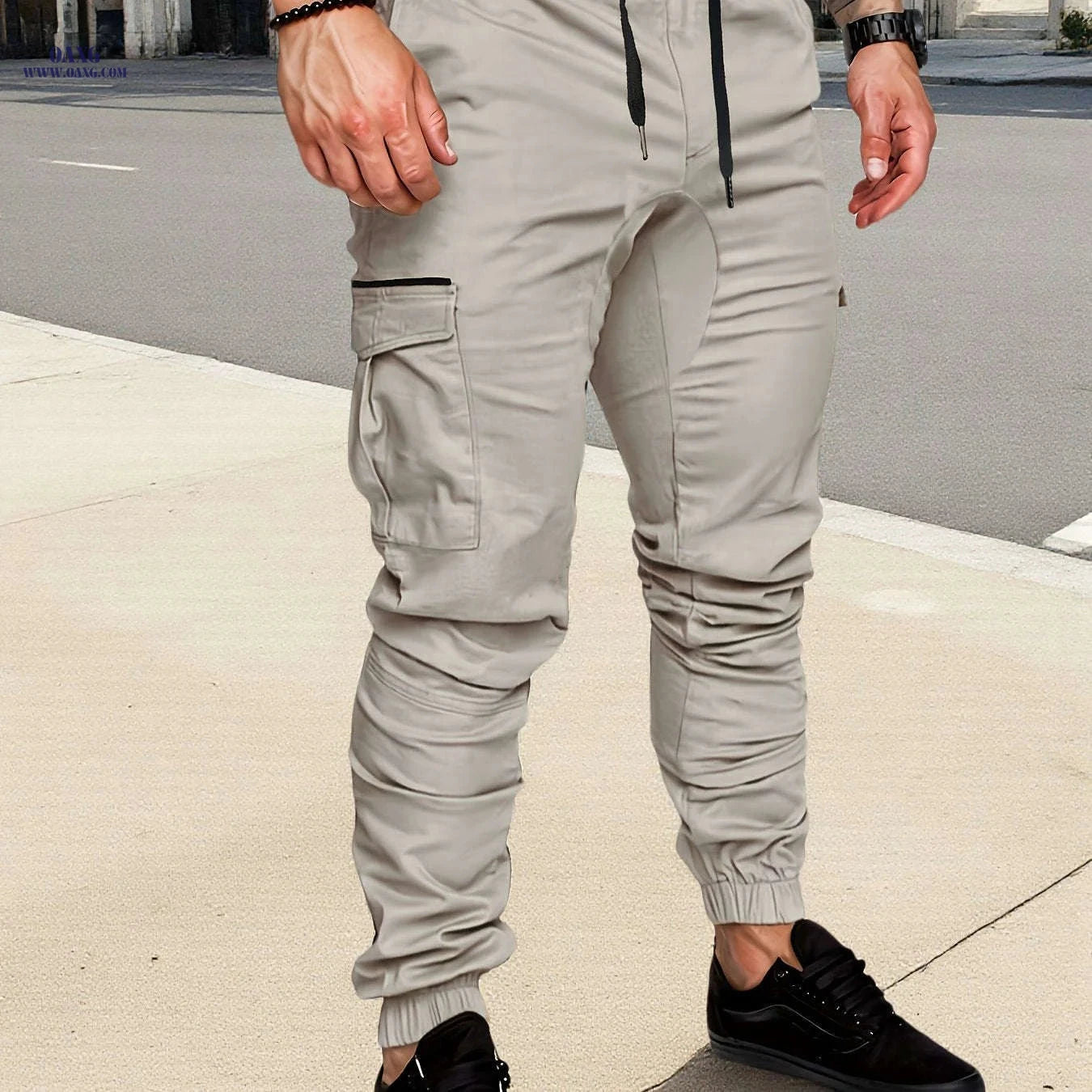 Men's Heavy-Duty Cargo Pants - Adjustable Waist, Machine-Washable   OAXG 