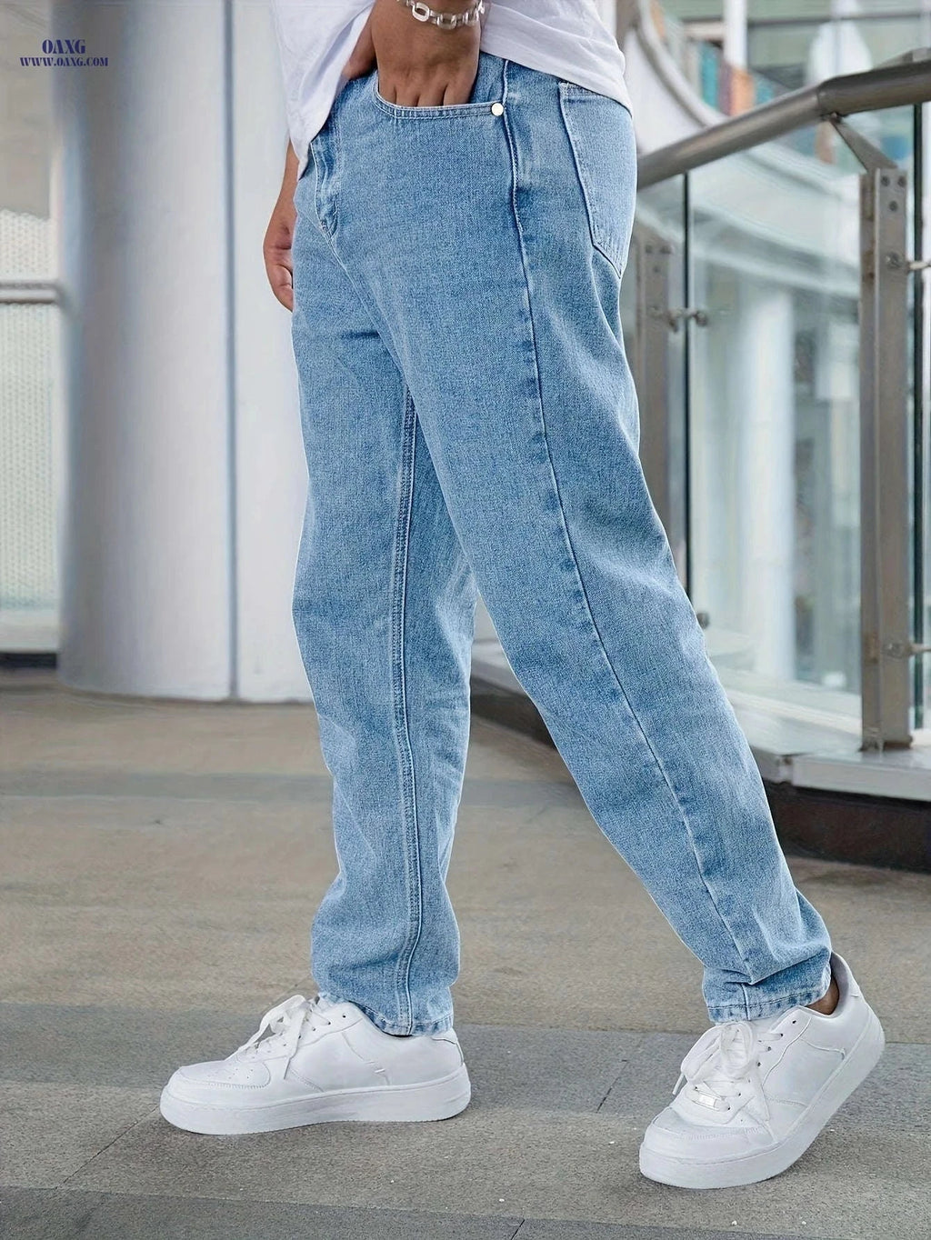 Men's Heavy-Duty Washed Black Jeans - Classic Straight-Leg Casual Fit   OAXG 