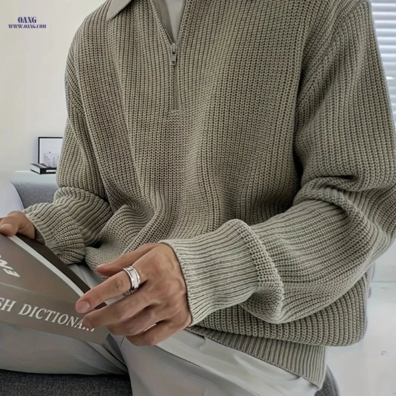 Men's High-End Half Zip Sweater - Slim Fit Casual Knit Top   OAXG 