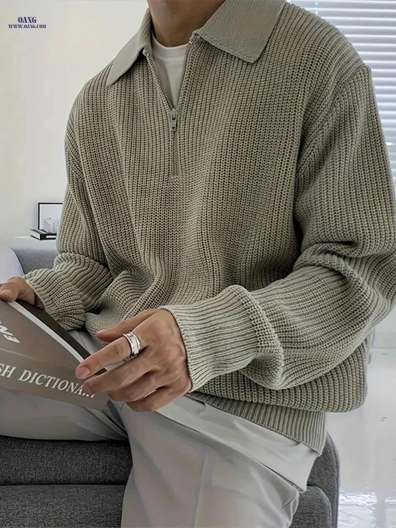 Men's High-End Half Zip Sweater - Slim Fit Casual Knit Top   OAXG 