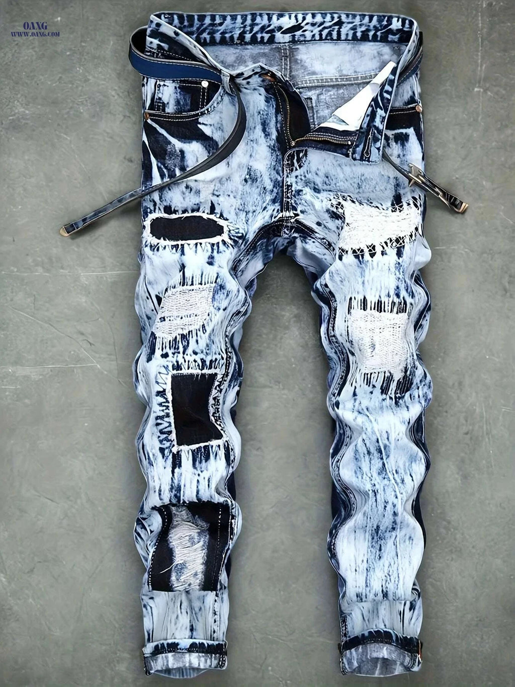 Men's Light Wash Distressed Jeans - Frayed Hem, Straight Leg Fit   OAXG 