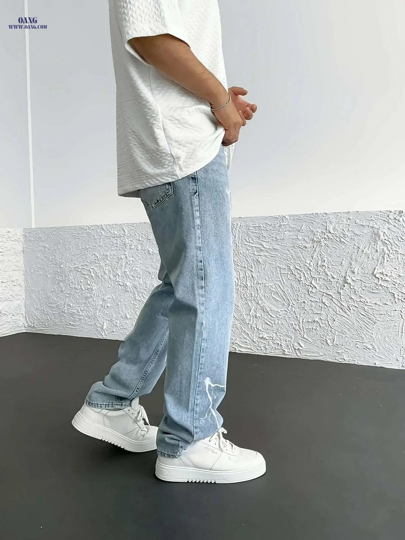 Men's Lightning Bolt Print Denim Jeans - Loose-Fit Straight Leg Style   OAXG 