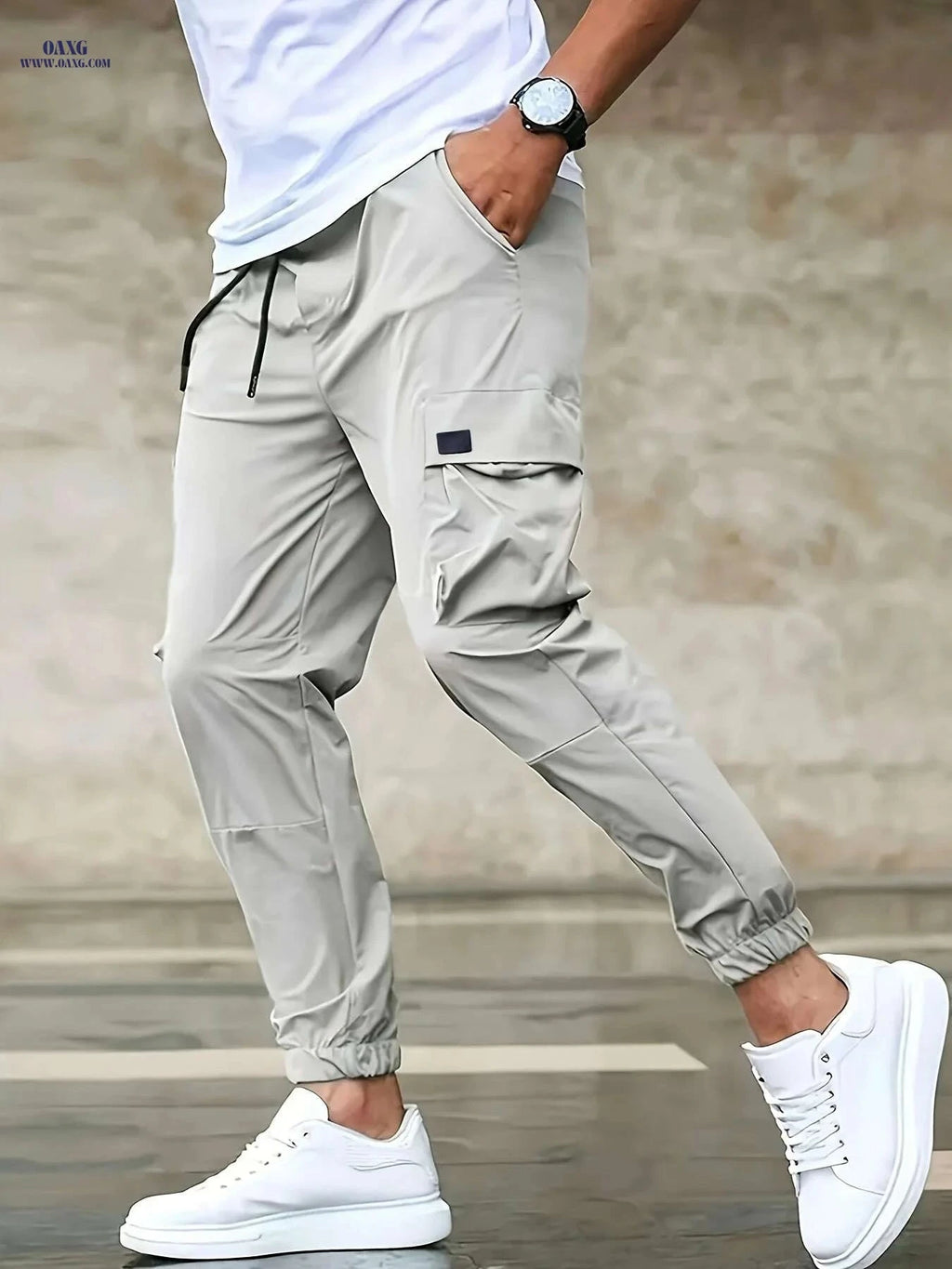 Men's Lightweight Cargo Joggers - Drawstring Waist & Flap Pockets   OAXG 