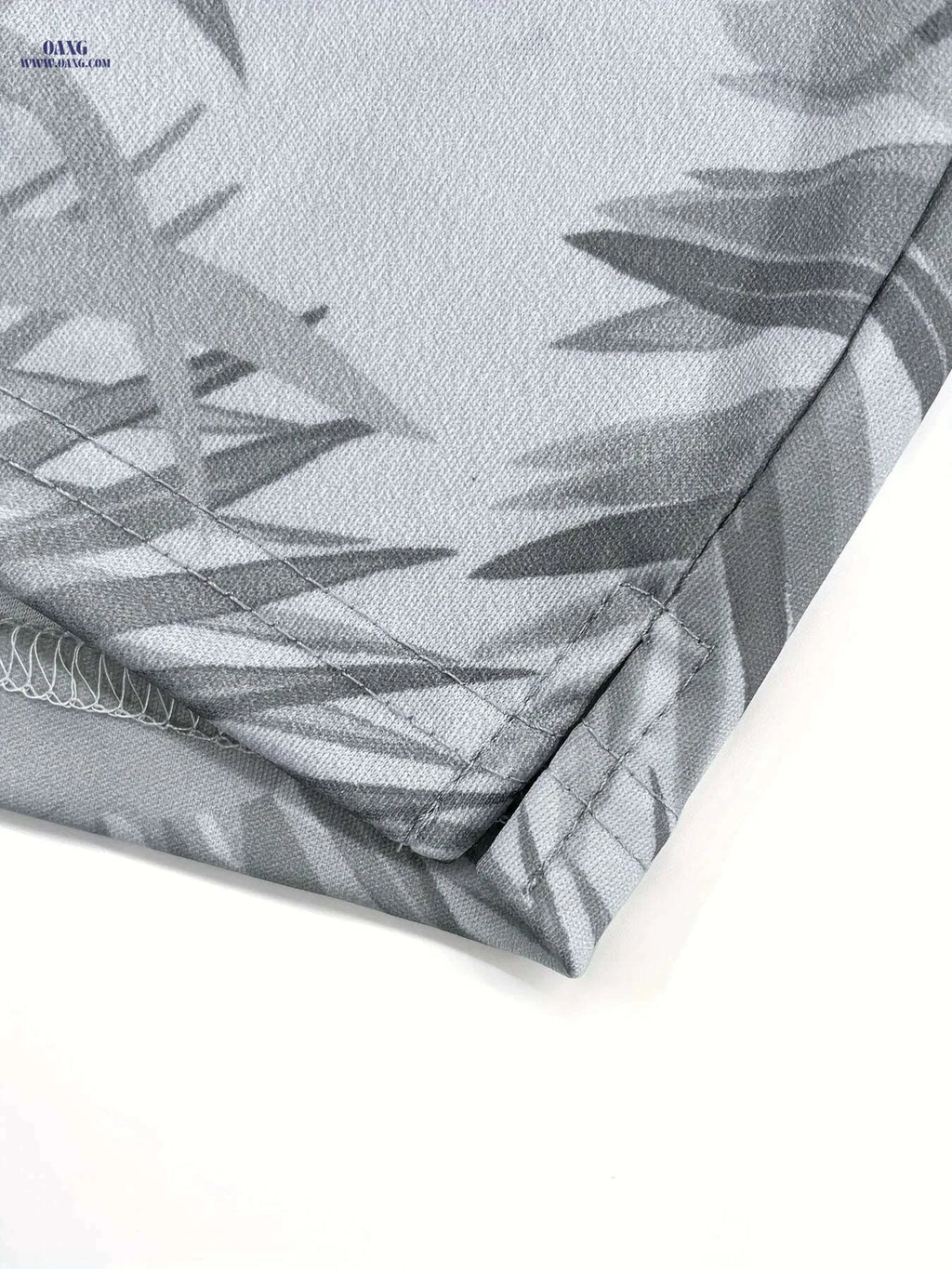 Men's Loose Fit Summer Swim Trunks - Black & White Geometric Print   OAXG 
