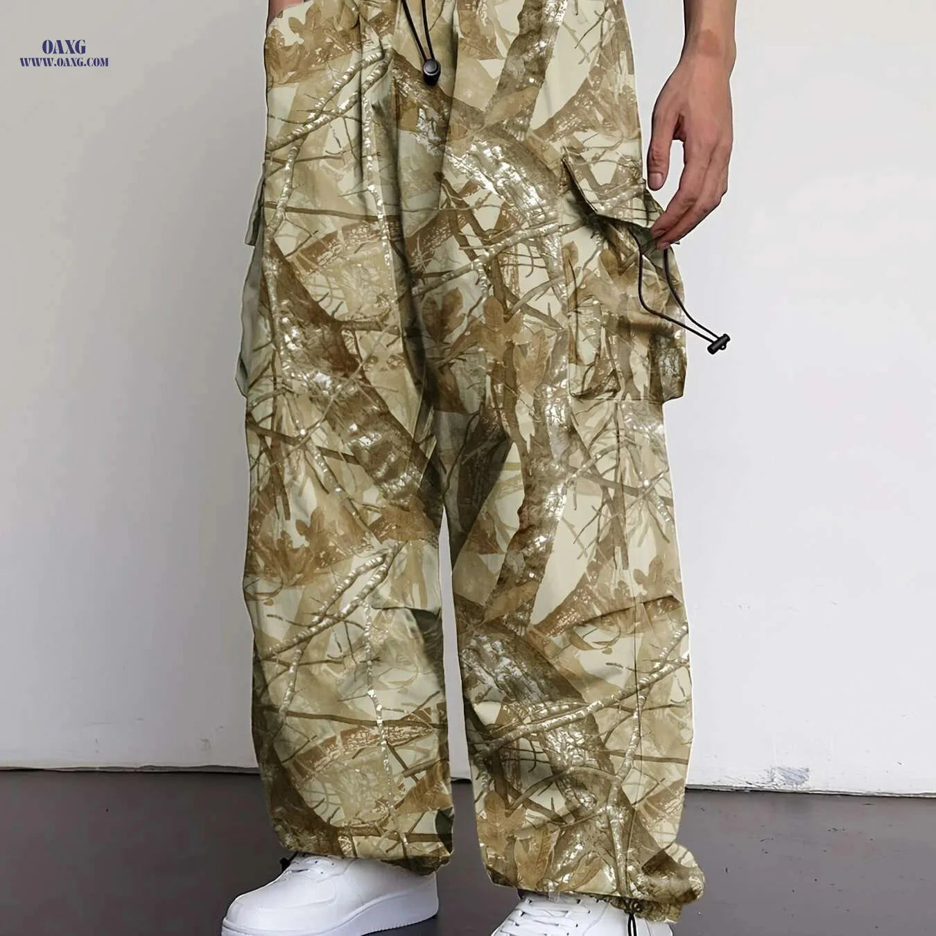 Men's Loose Fit Tactical Cargo Pants - Drawstring, Camo Pattern   OAXG 