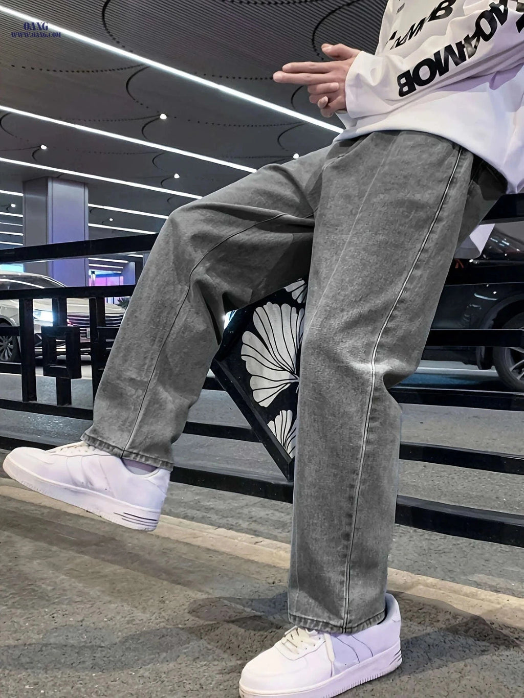 Men's Loose-Fitting Hip-Hop Wide-Leg Jeans - Stylish for All Seasons   OAXG 