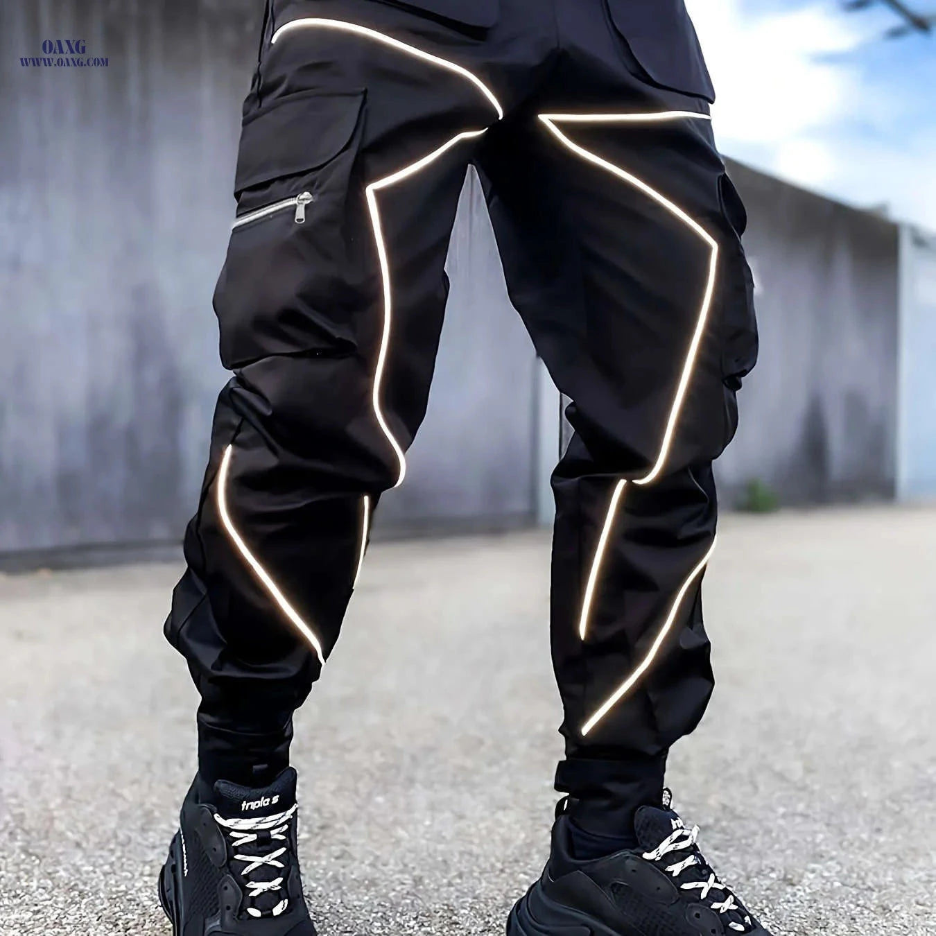 Men's Loose Straight-Leg Cargo Pants - Multiple Pockets & Reflective Details   OAXG Black / FR S