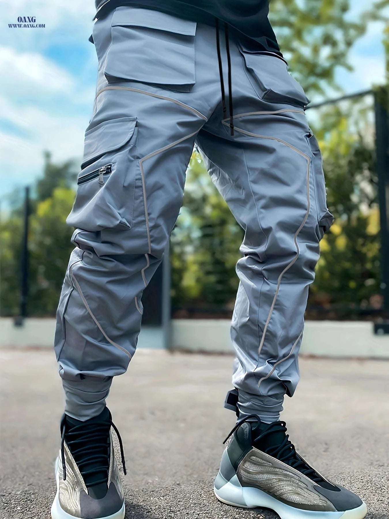 Men's Loose Straight-Leg Cargo Pants - Multiple Pockets & Reflective Details   OAXG Black / FR S