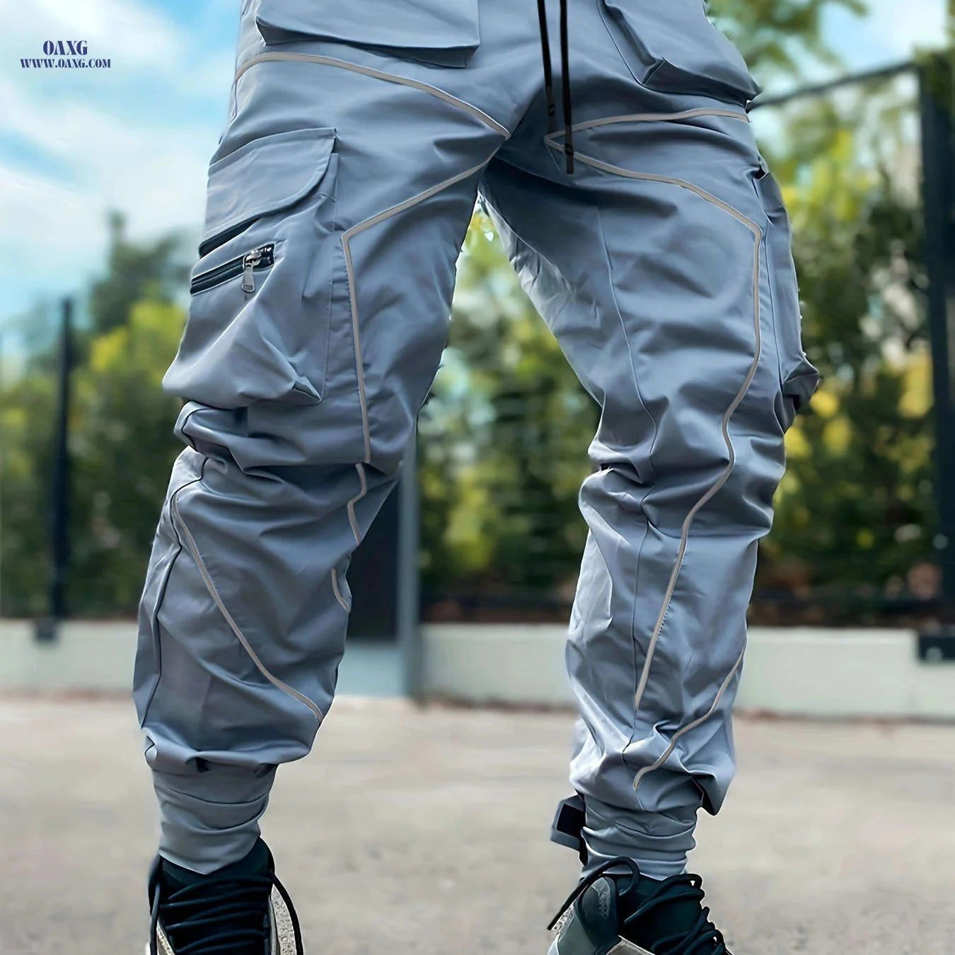 Men's Loose Straight-Leg Cargo Pants - Multiple Pockets & Reflective Details   OAXG Black / FR S