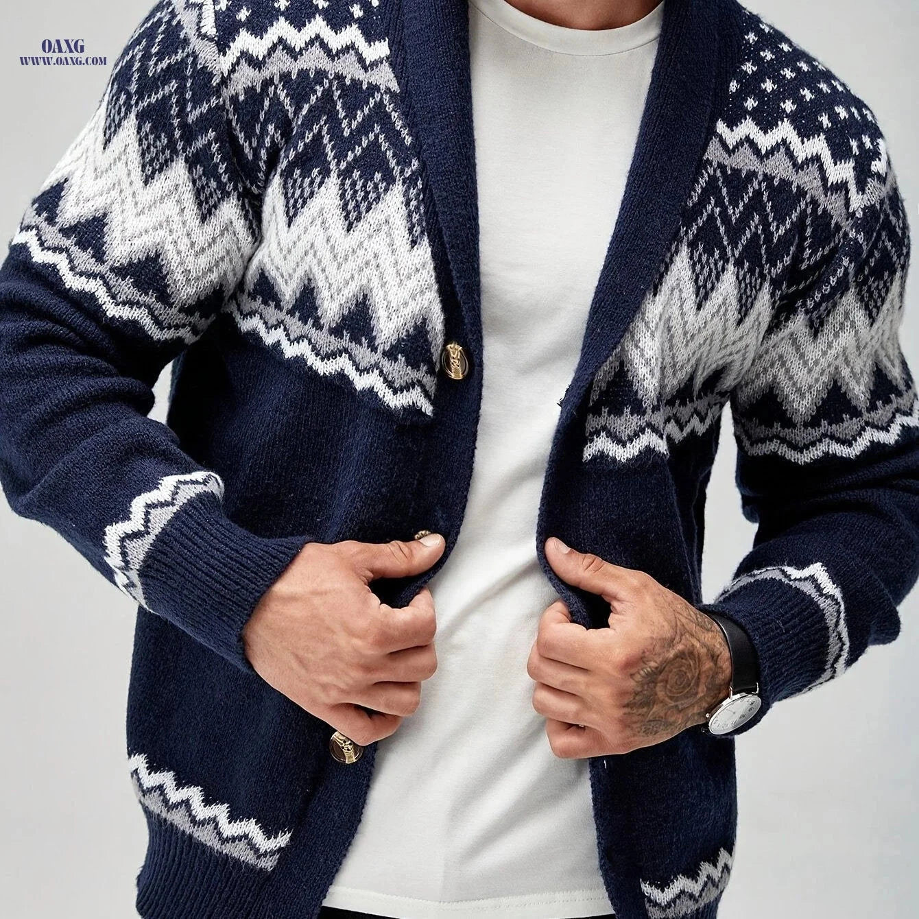 Men's Navy Blue Geometric Cardigan Sweater - Button-Up & Machine Washable   OAXG 
