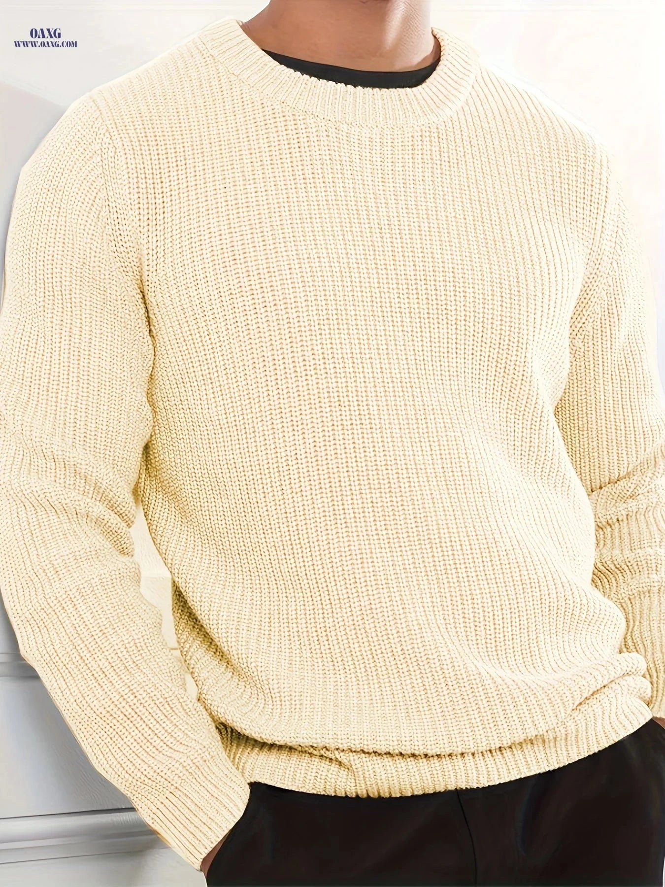 Men’s Round Neck Pullover Sweater - Knit, Long Sleeve, Solid Color   OAXG 