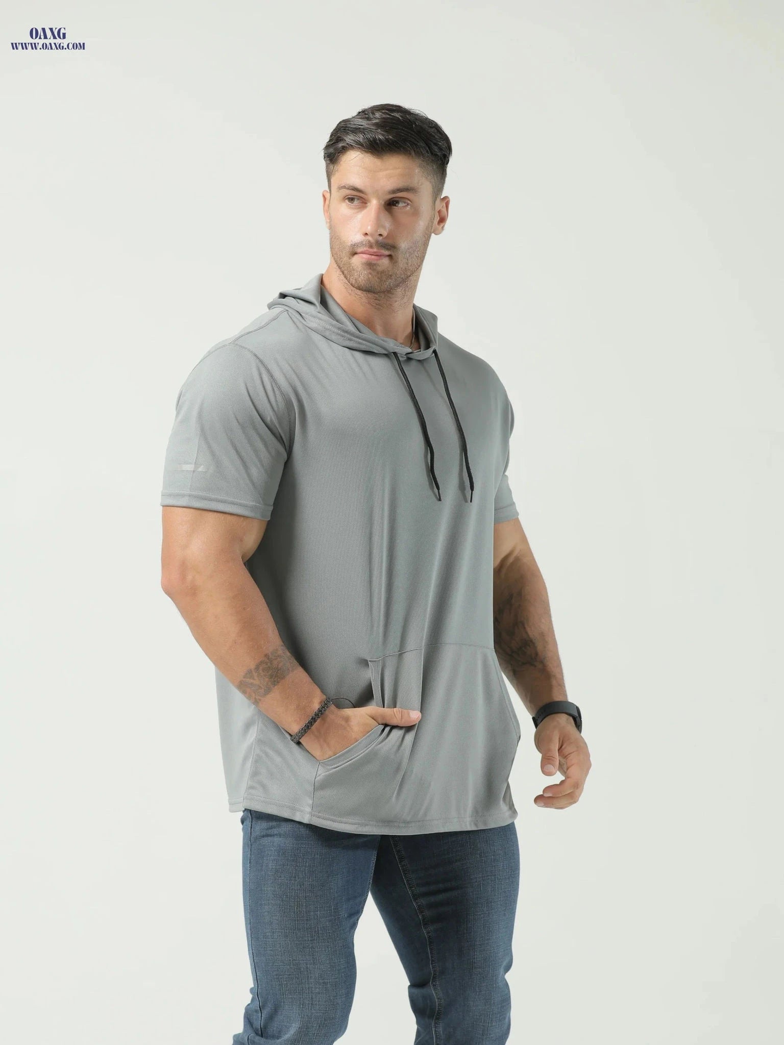 Men's Short Sleeve Hoodie - Comfortable Polyester Sportswear for All Seasons   OAXG 