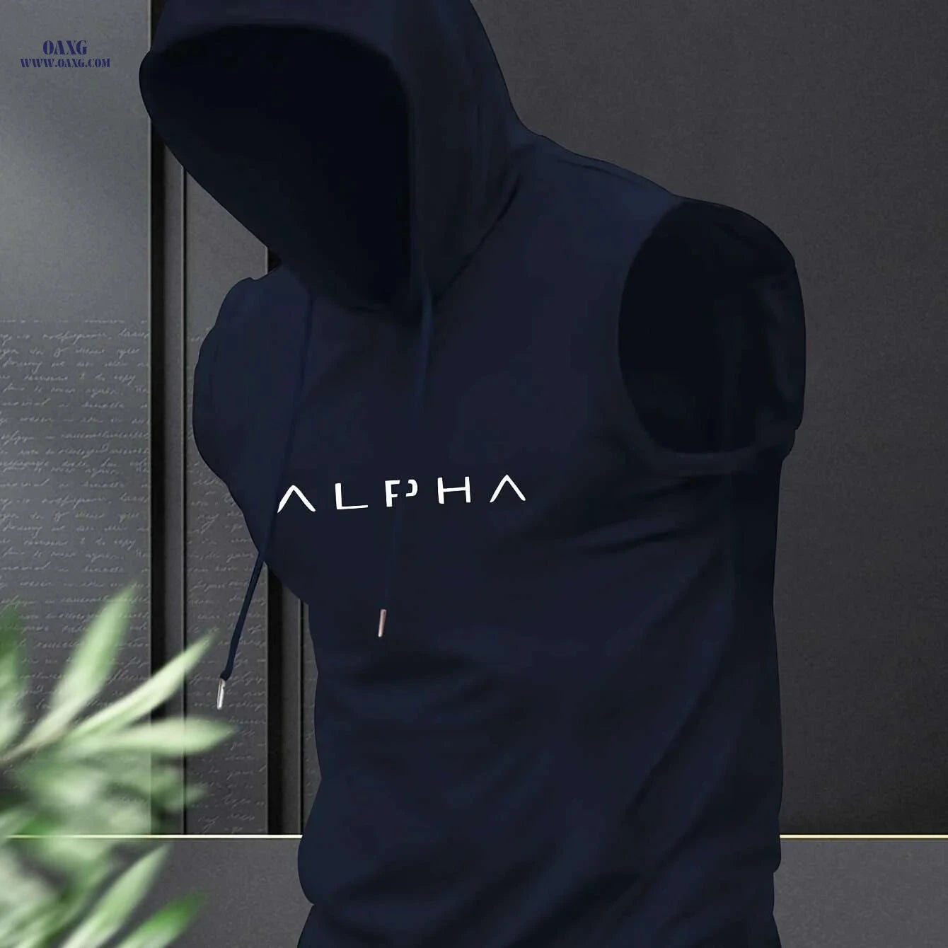 Men's Sleeveless Hooded Training Shirt - Summer Gym Activewear   OAXG 