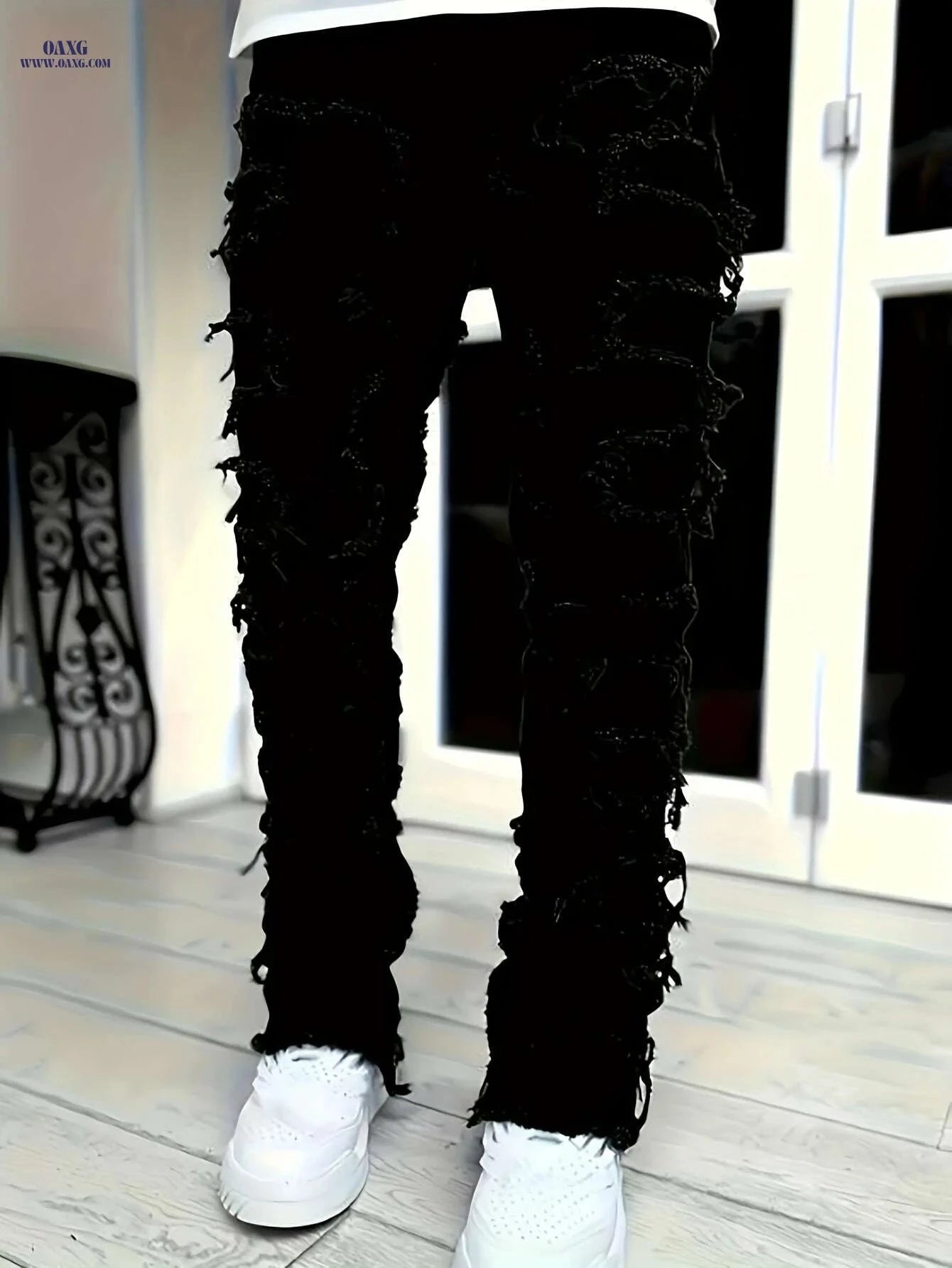 Men's Slim Fit Distressed Jeans - Ripped Holes & Patches, Mid-Rise   OAXG 