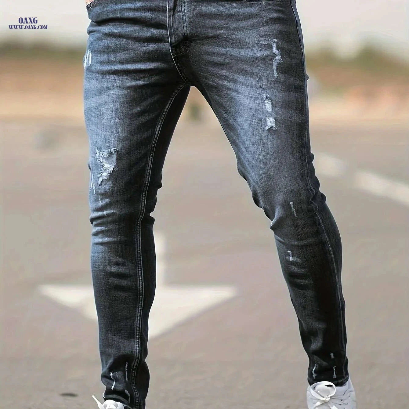Men’s Slim Fit Ripped Tapered Jeans - Distressed Denim for Casual Style   OAXG 
