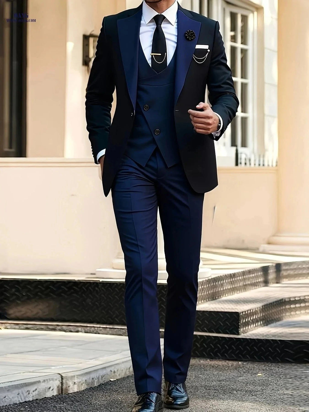 Men's Stylish Three-Piece Suit - Blazer, Vest, and Trousers Set   OAXG Navy Color / FR XXXL