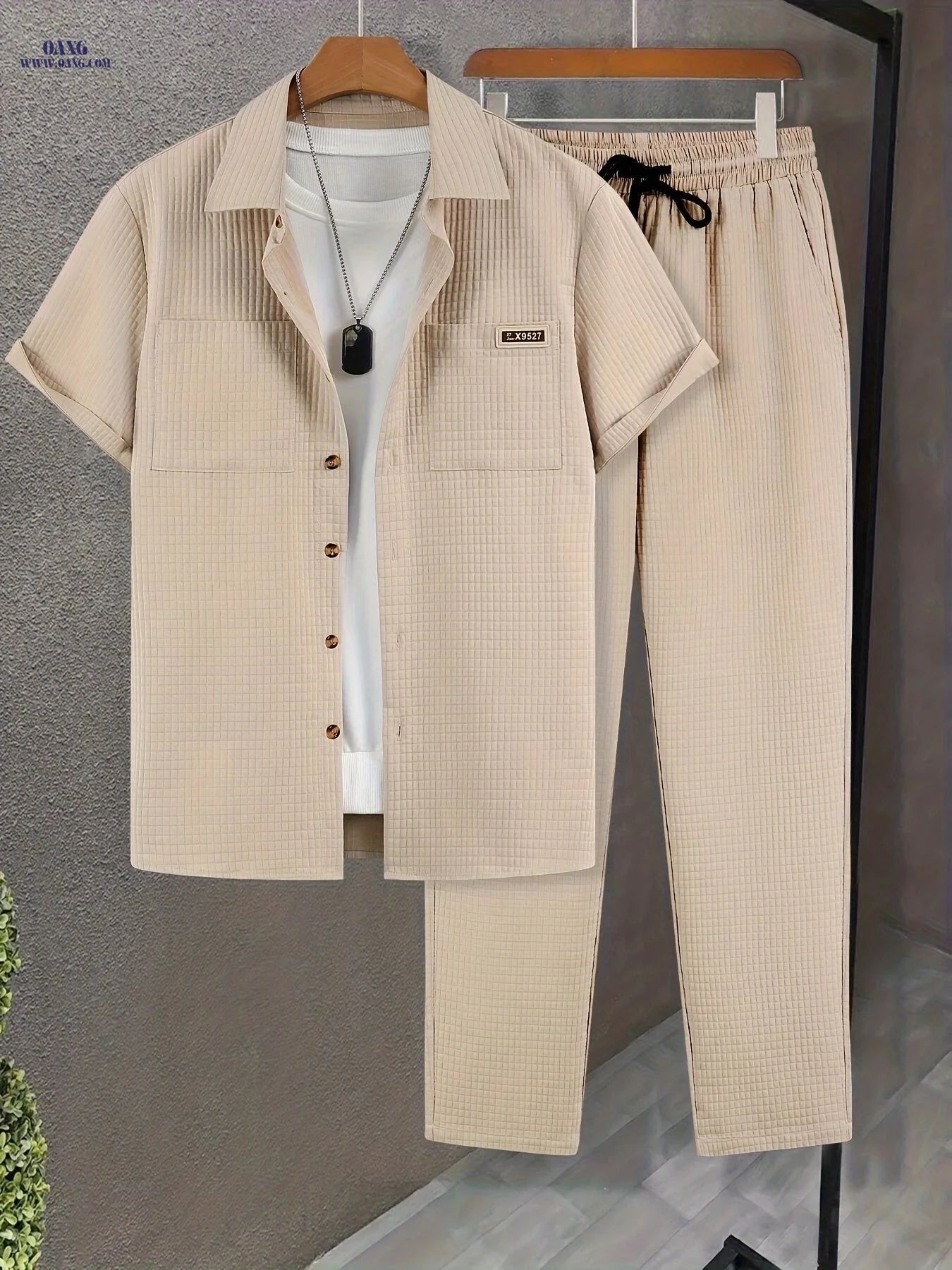 Men’s Summer Casual Plaid Short-Sleeved Shirt Set - 100% Polyester   OAXG 