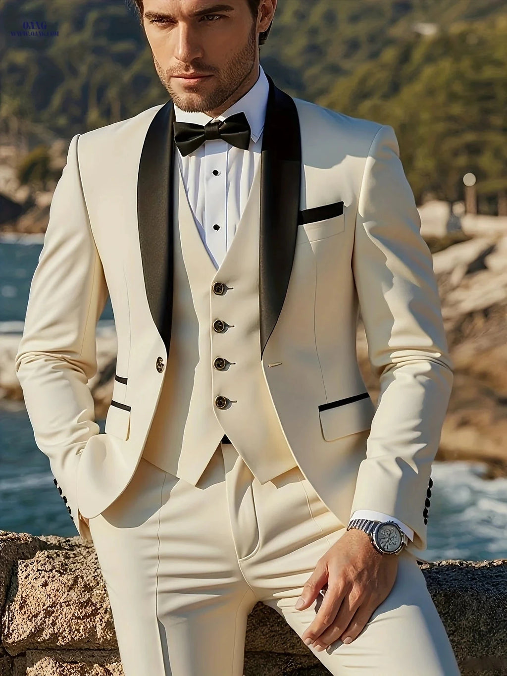 Men's Tailored Three-Piece Suit - Double-Breasted Blazer & Vest   OAXG 