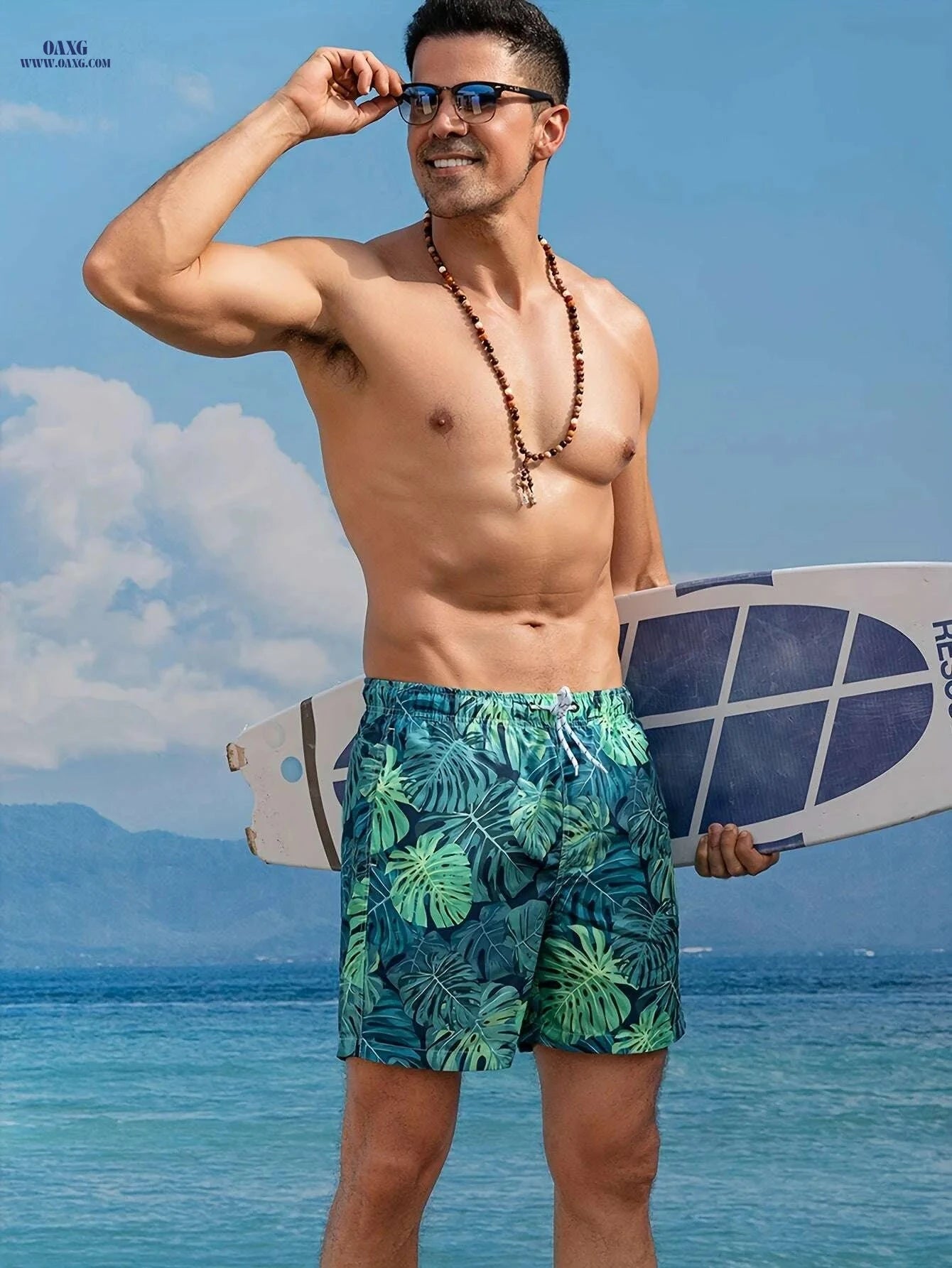 Men's Tropical Leaf Print Beach Shorts - Casual Vacation Style, Non-Stretch   OAXG 