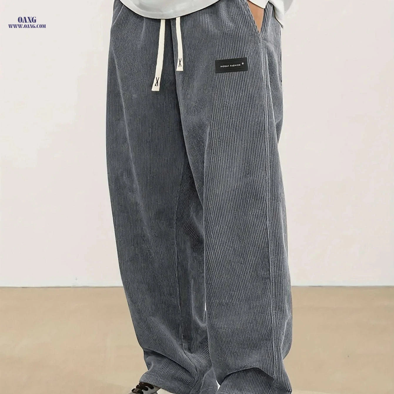Men's Vintage Corduroy Pants with Elastic Waist - Casual Straight-Leg   OAXG 
