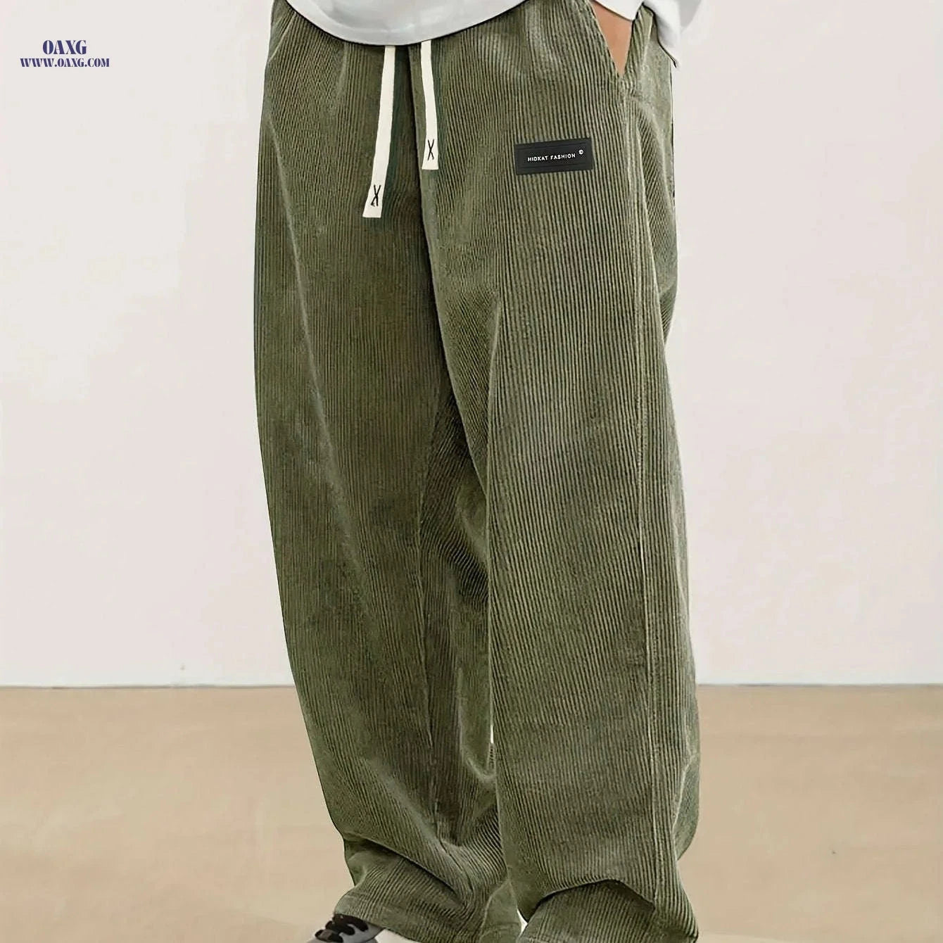 Men's Vintage Corduroy Pants with Elastic Waist - Casual Straight-Leg   OAXG 