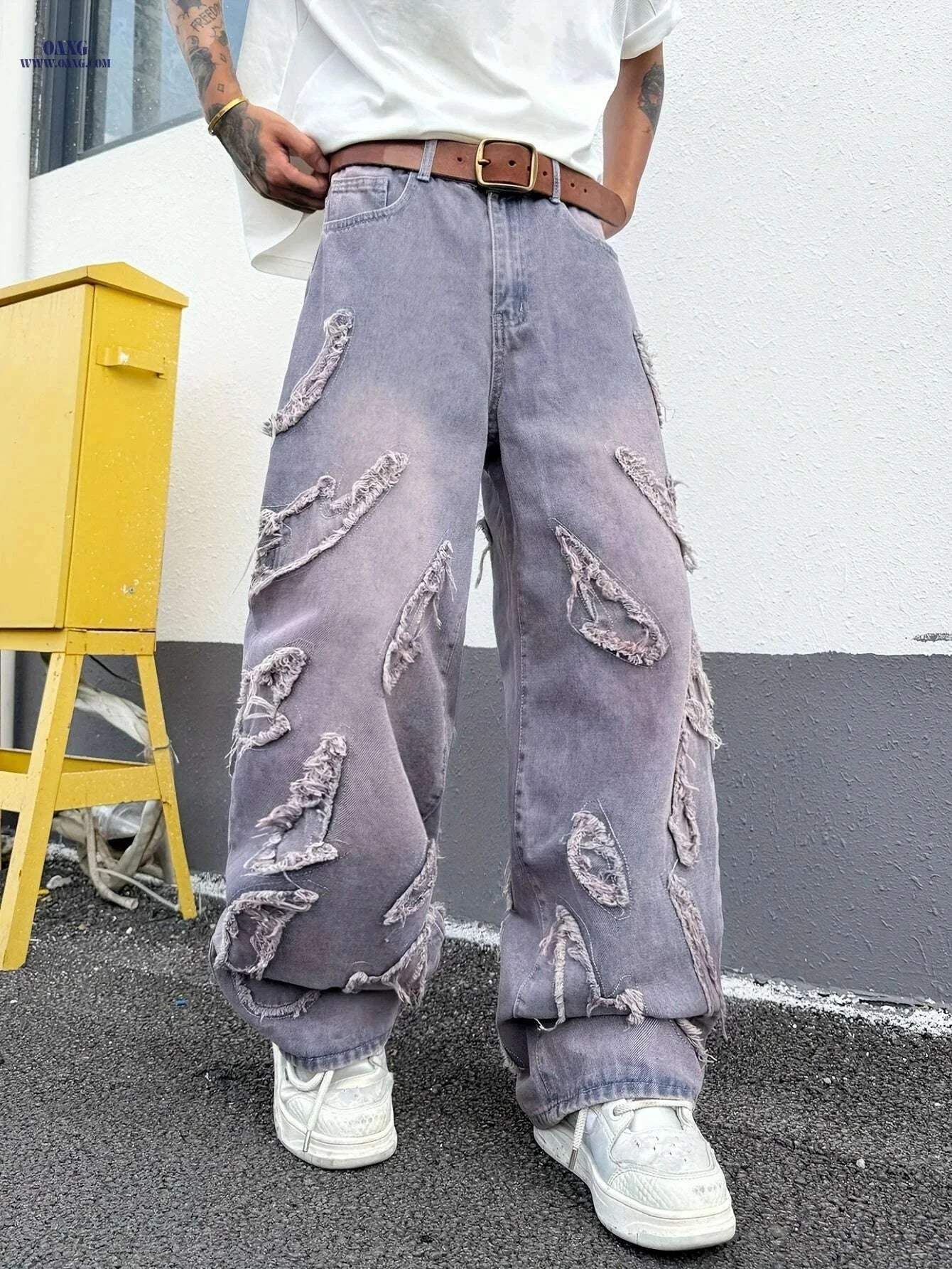 Men's Vintage Loose-Fit Jeans - Frayed Hem, Gradient Wash Style   OAXG Fuchsia / XS