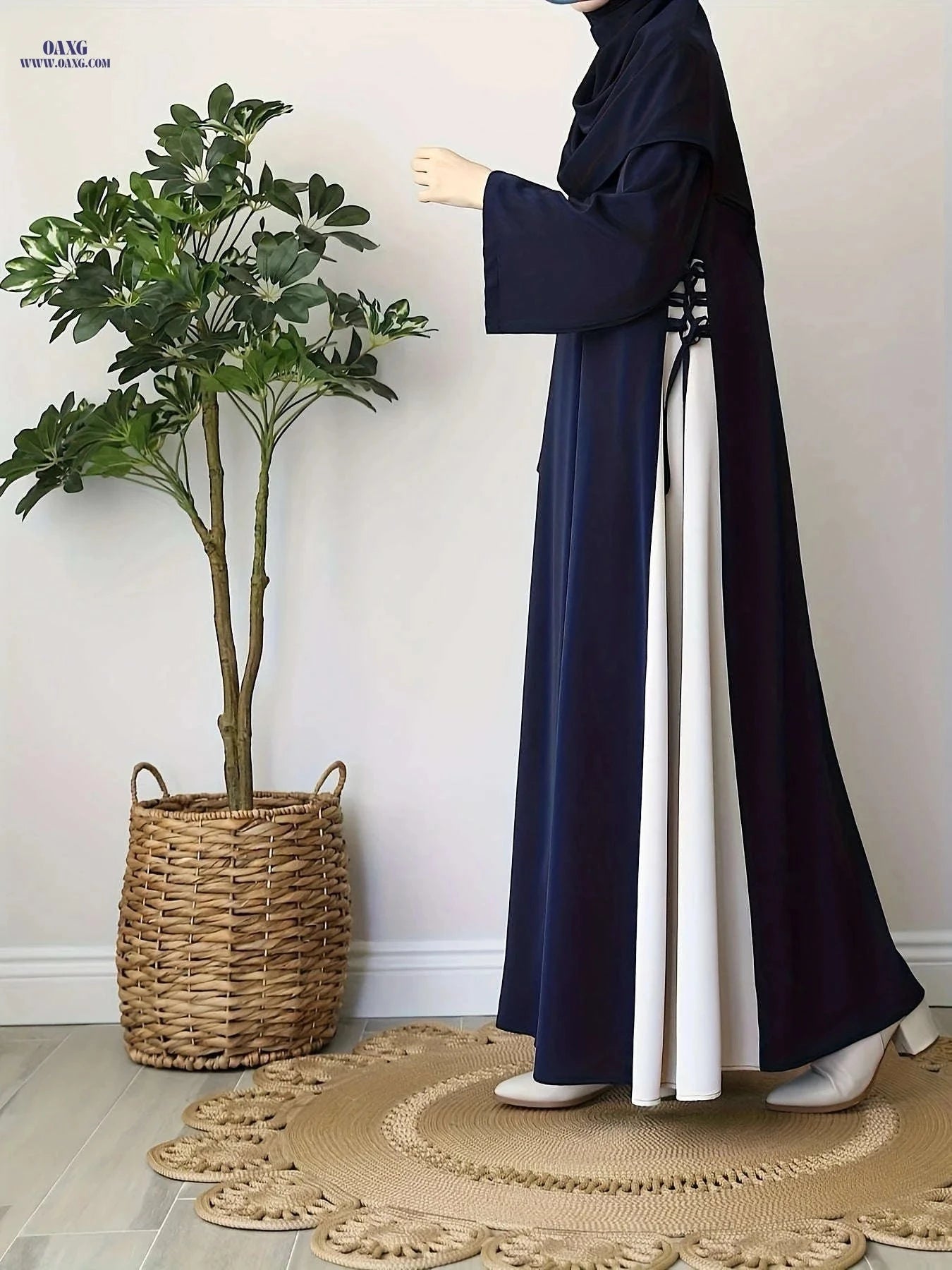 Middle Eastern Ramadan Abaya - Loose-Fitting Dress with Side Tie   OAXG 