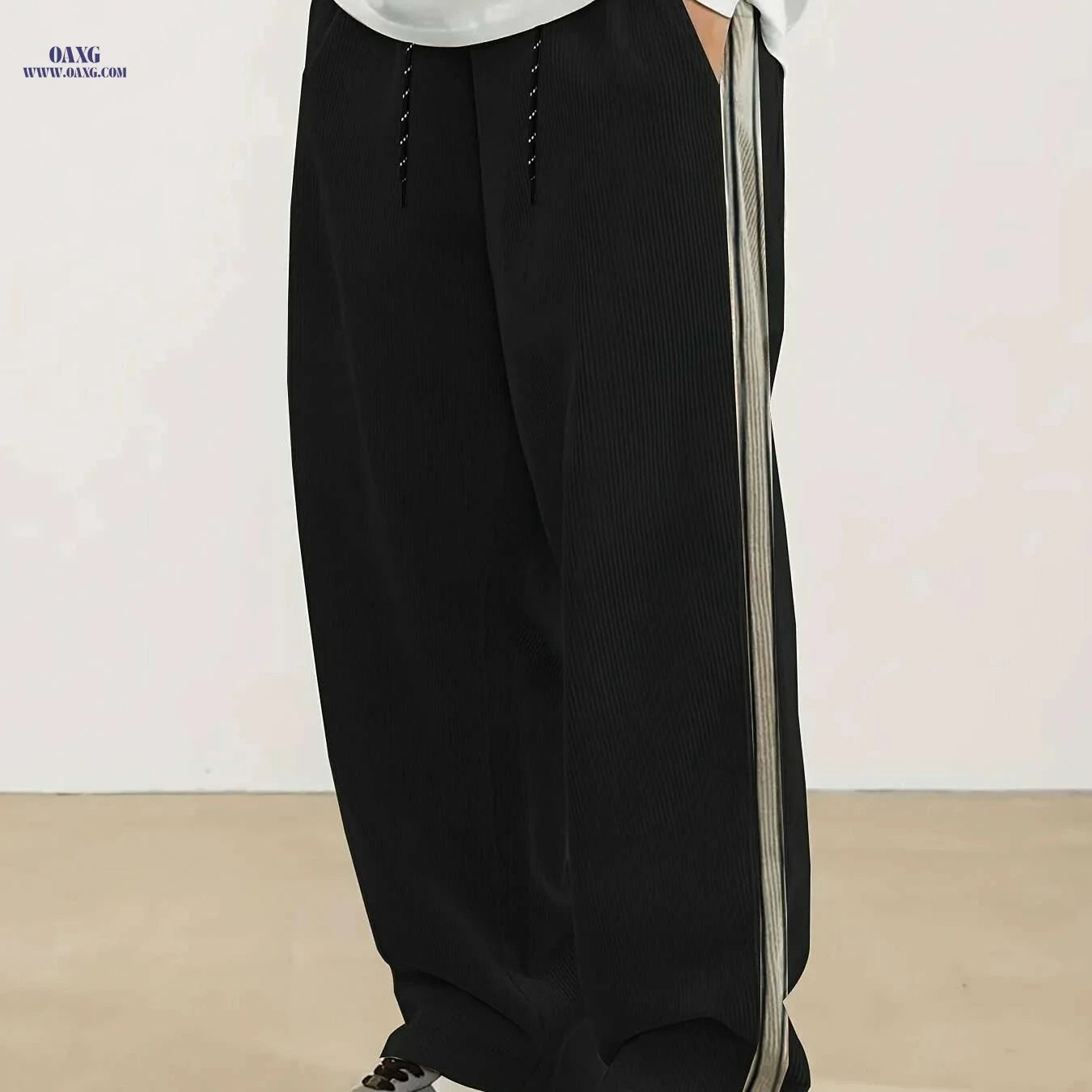 Modern Men's Straight-Leg Pants - Navy & White Stripes, Comfort Fit   OAXG 