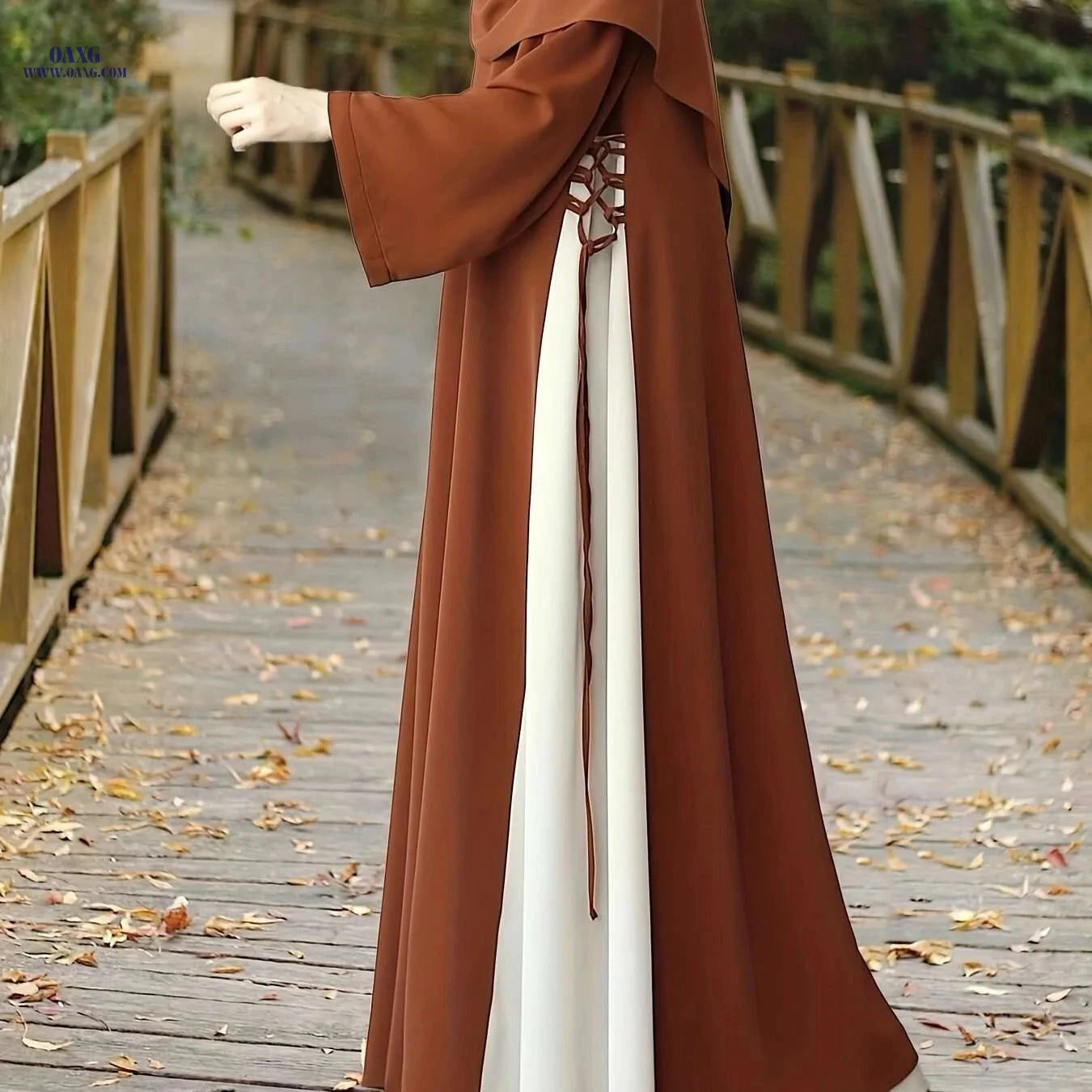Modest Muslim Abaya Dress - Long Sleeve, Color Block, Adjustable Fit   OAXG 