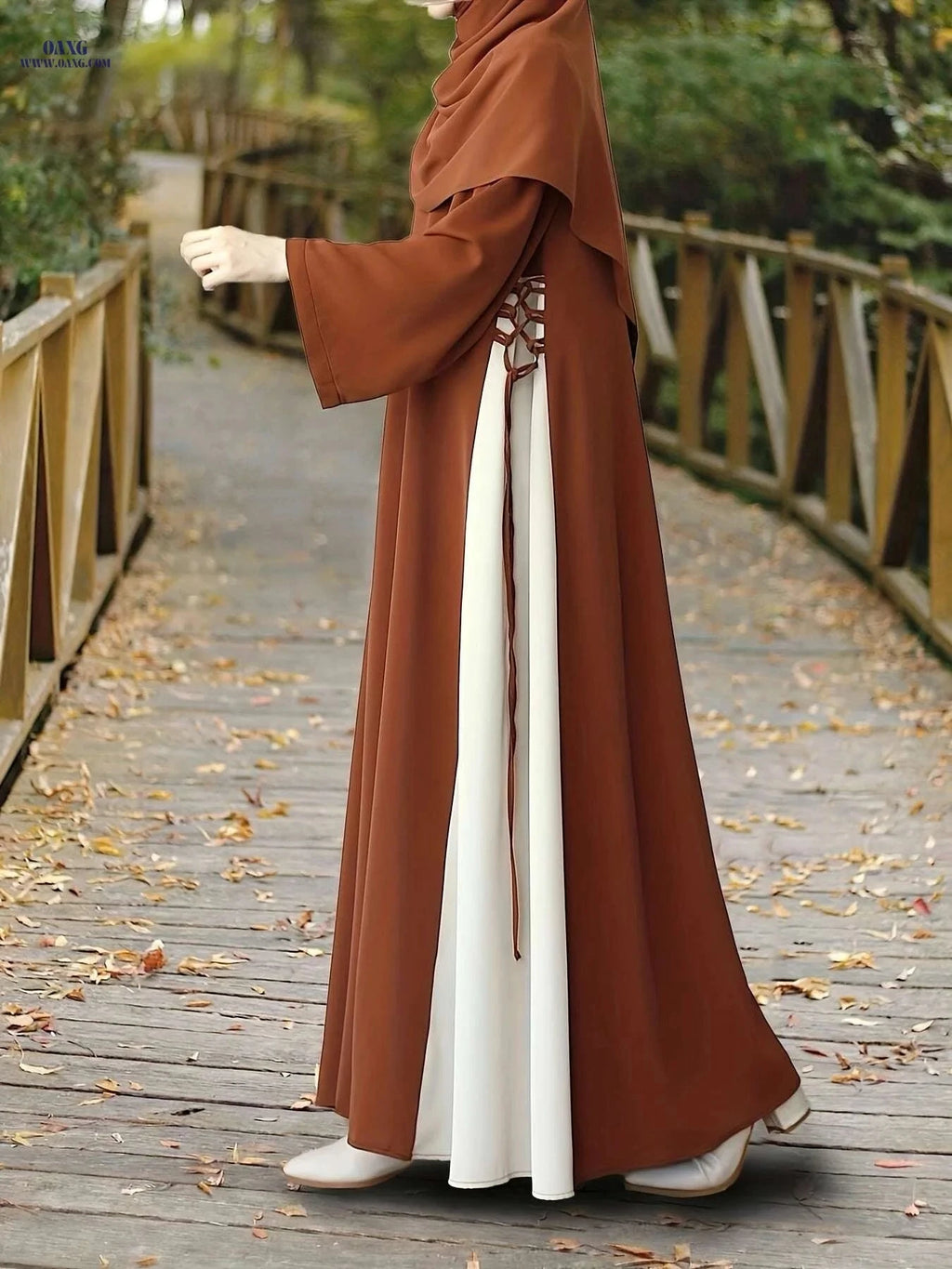 Modest Muslim Abaya Dress - Long Sleeve, Color Block, Adjustable Fit   OAXG 