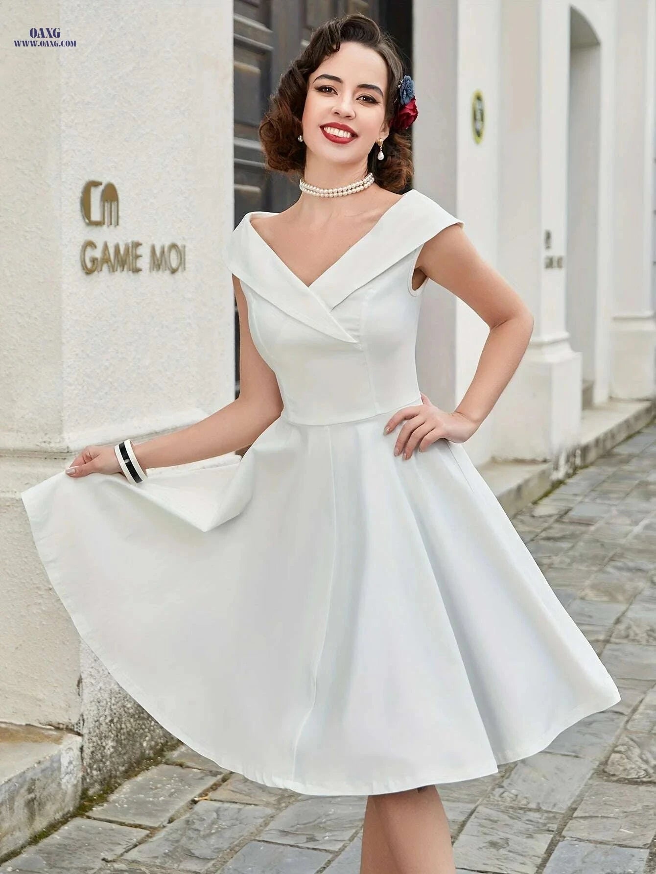 MUXXN Vintage 1950s A-Line Swing Dress - Elegant V-Neck, Long Sleeve   OAXG White / XS