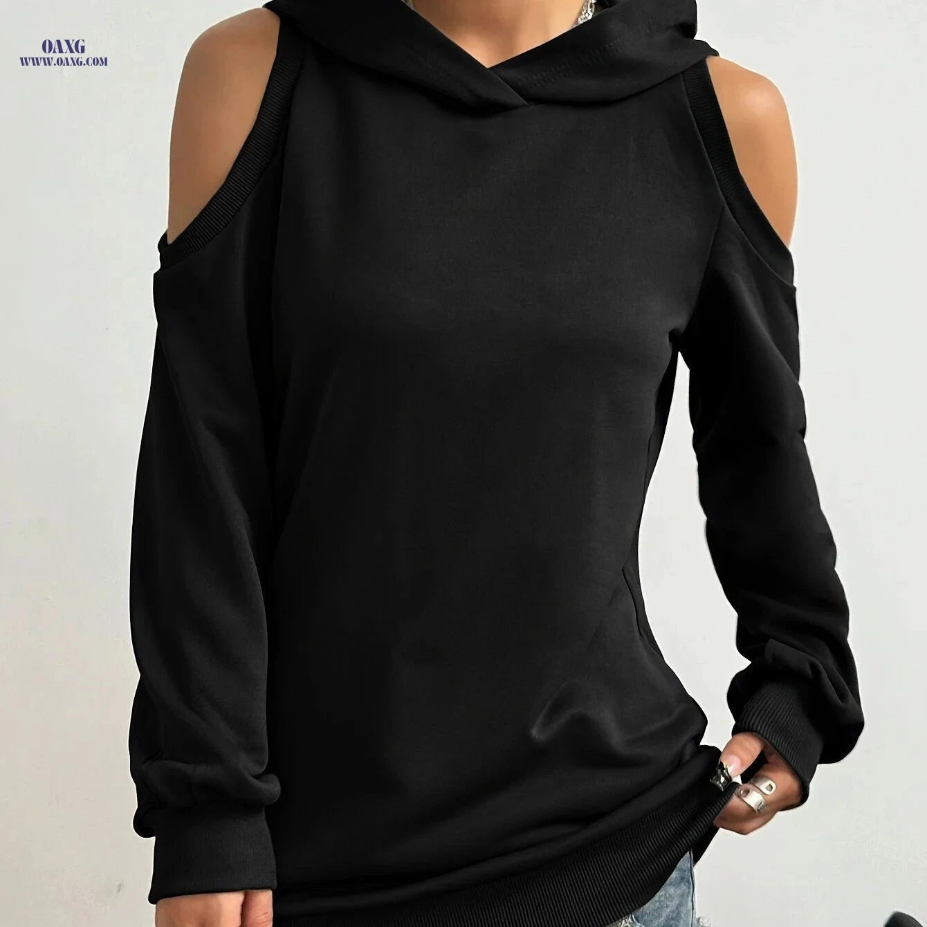 OAXG Casual Hooded Off-Shoulder Sweatshirt - Solid Color Women’s Fashion   OAXG 