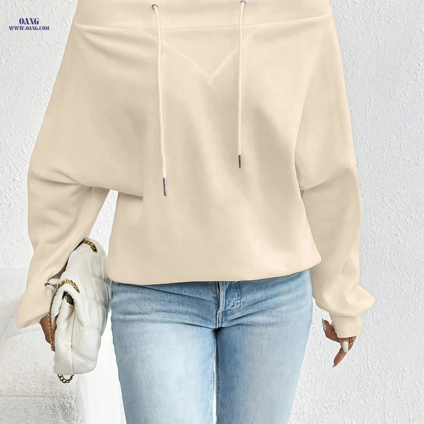 OAXG Women's Off-Shoulder Sweatshirt - Casual Loose-Fit Fashion   OAXG 