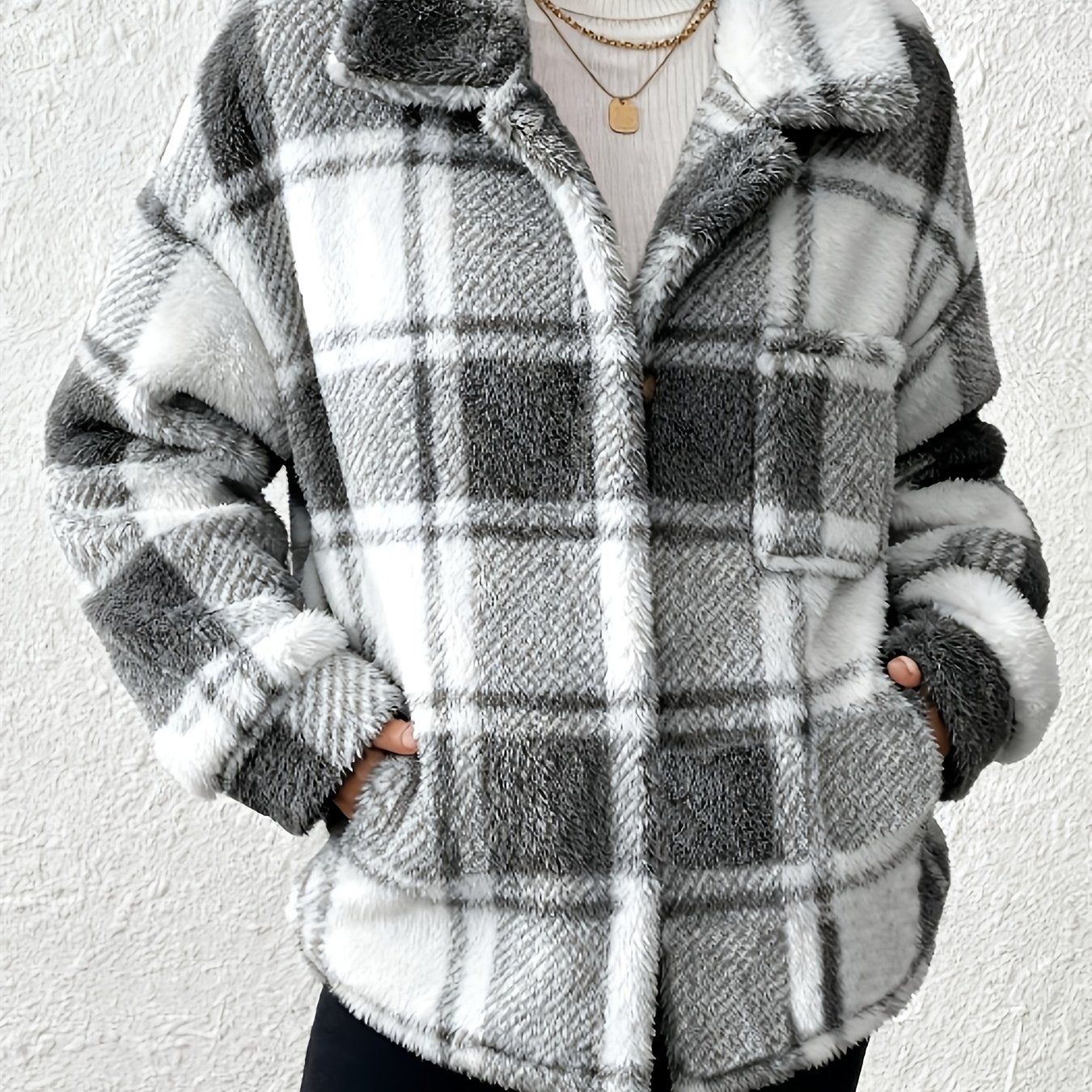 OAXG Women's Plaid Long-Sleeved Jacket - Warm & Casual Coat   OAXG Black And White / S